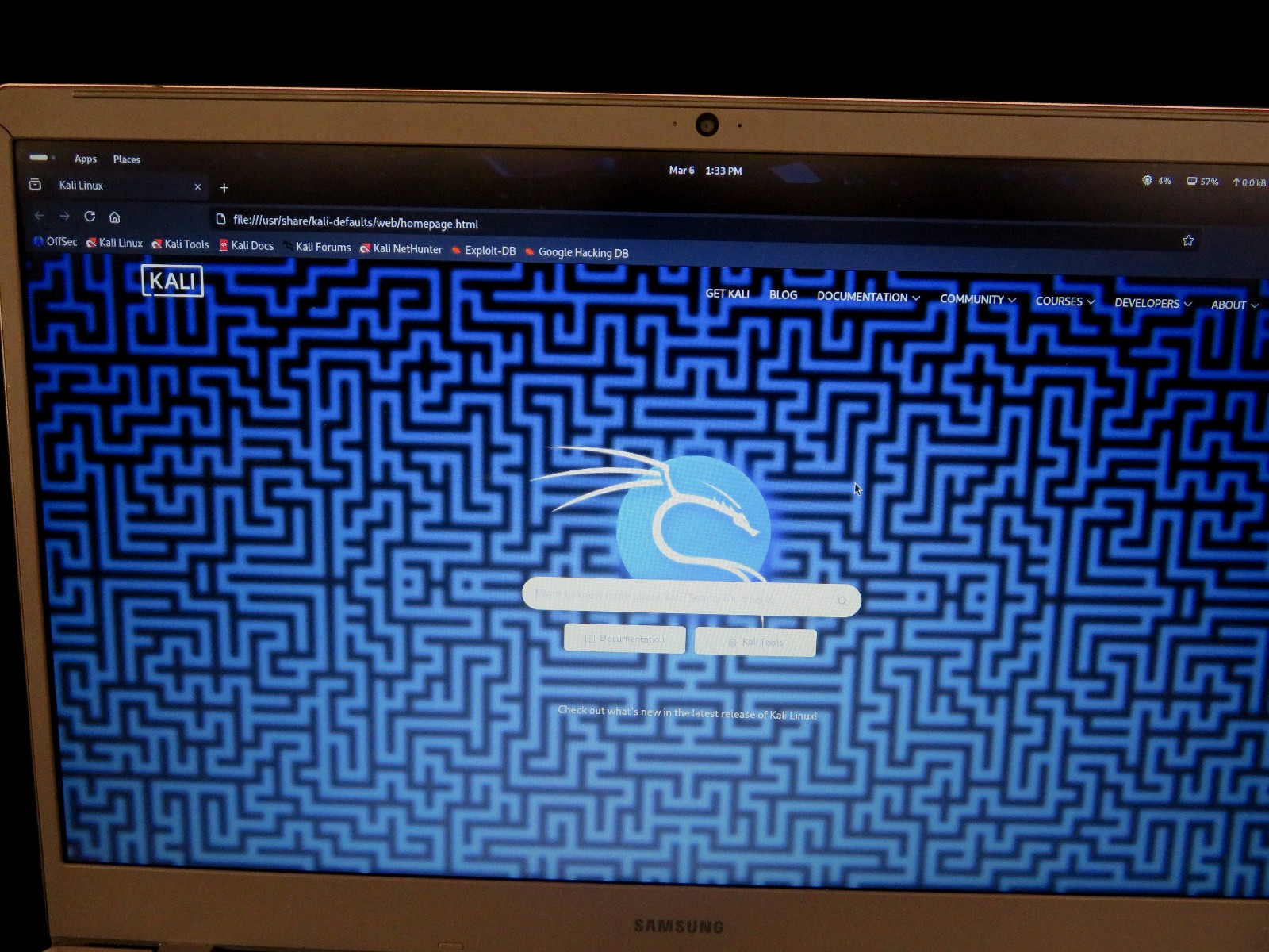 Samsuung 15.5 inch Chromebook Upgraded to KALI Linux