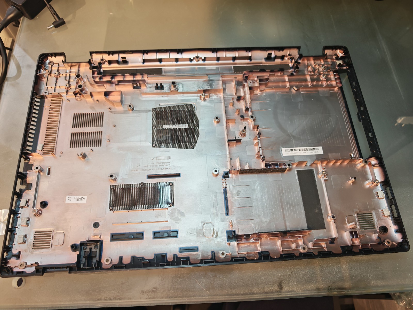 ACER E5-752 E5-772 E5-722 E5-773 BOTTOM CASE 46004X0D0004