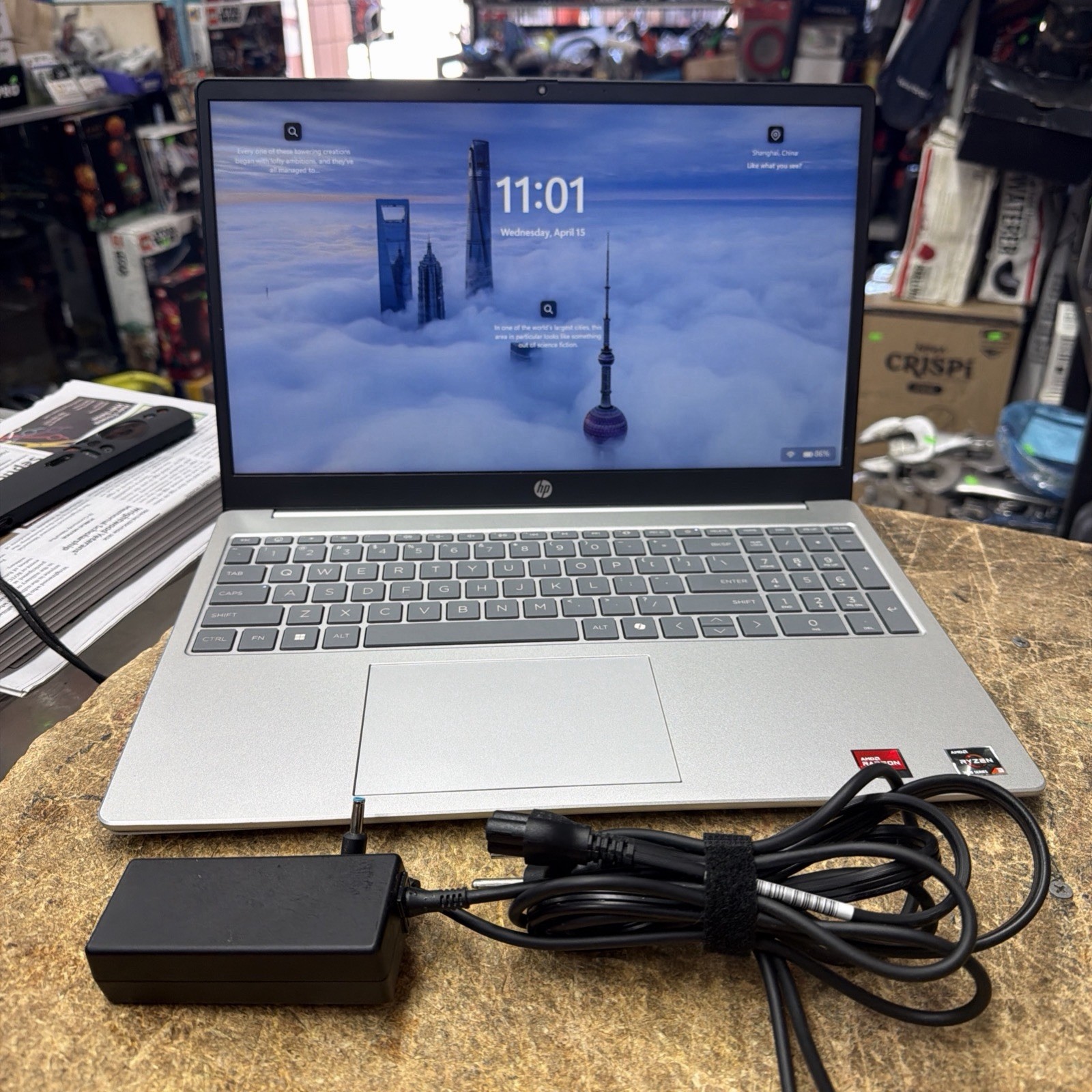 READ*HP 15-FC0099NR 15.6 Touchscreen Display AMD Ryzen 3 7320U 8GB RAM 128GB SSD