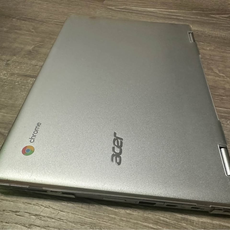 Acer Chromebook Spin 311 COMES W STAND