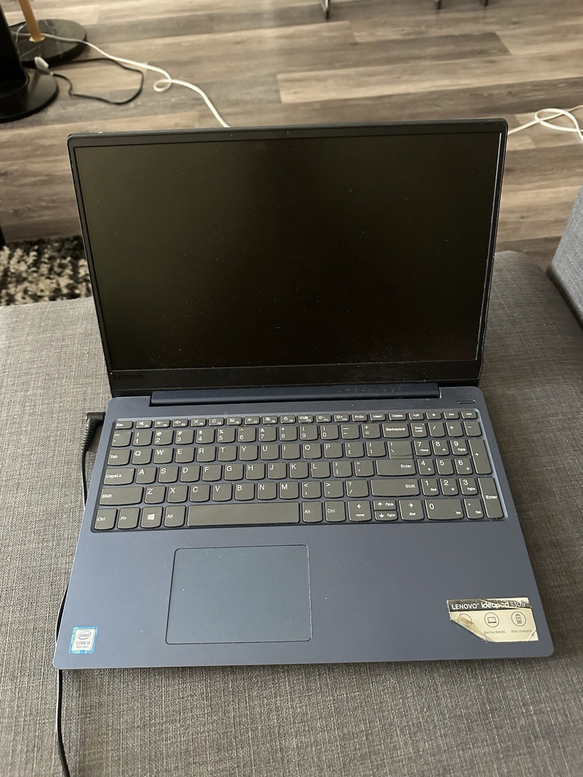 Lenovo IdeaPad 330S-15IKB Intel Core i5 8th Gen Blue Laptop Casual Computing