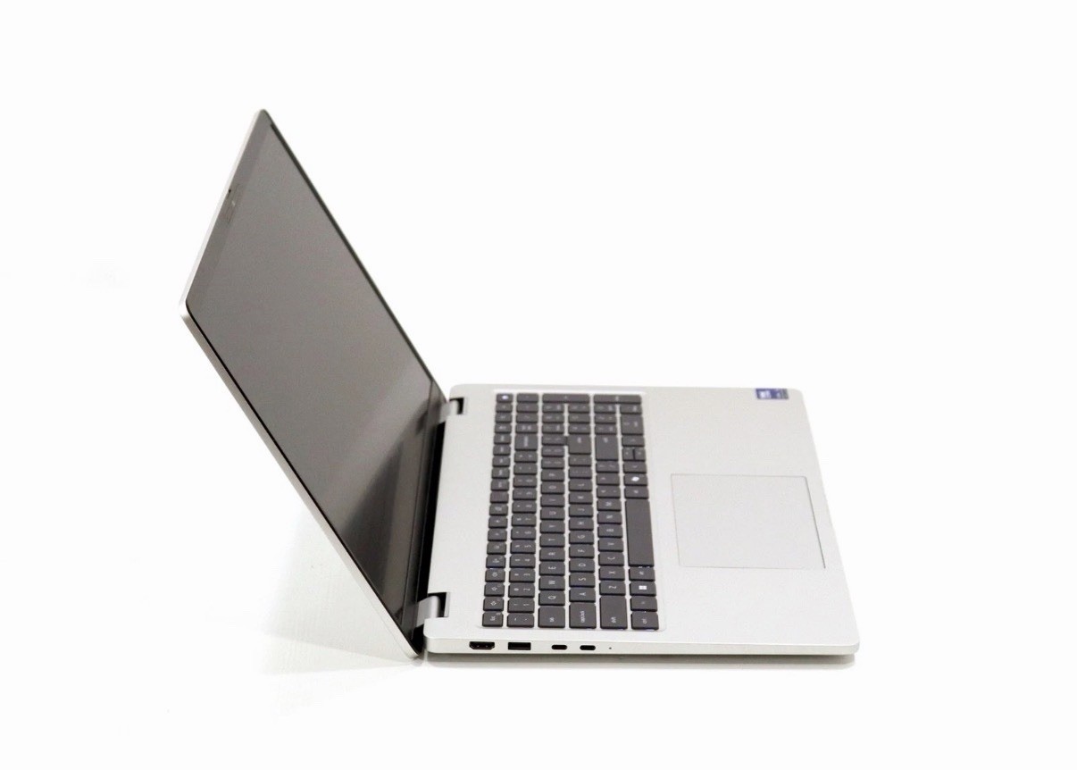 Dell Pro 16 PC16250 Laptop Windows 11 32 GB 500 SSD 3-Year Pro Warranty -SEALED-