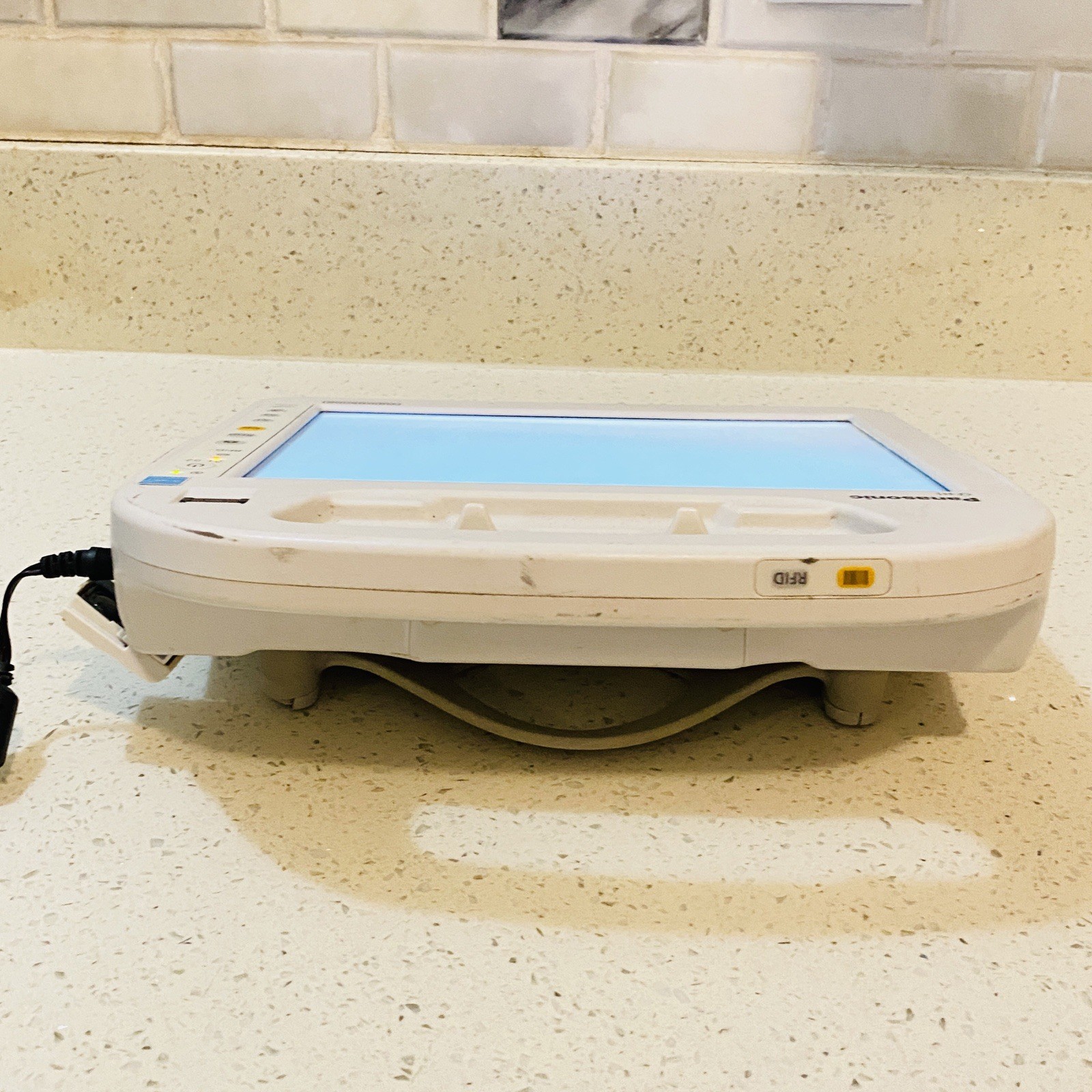 Vintage Panasonic Toughbook CF-H1 Tablet w/ Dock Windows 7 80GB HDD Read…