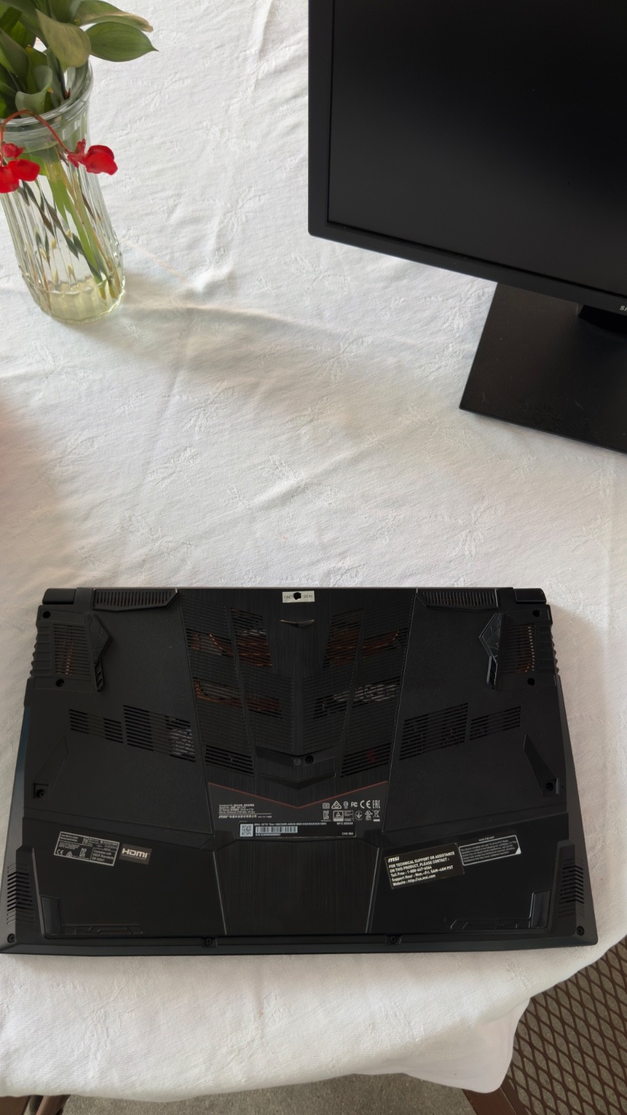 MSI GF75 Thin 10SCSXR, 17.3 screen, 32 gb ram, black,