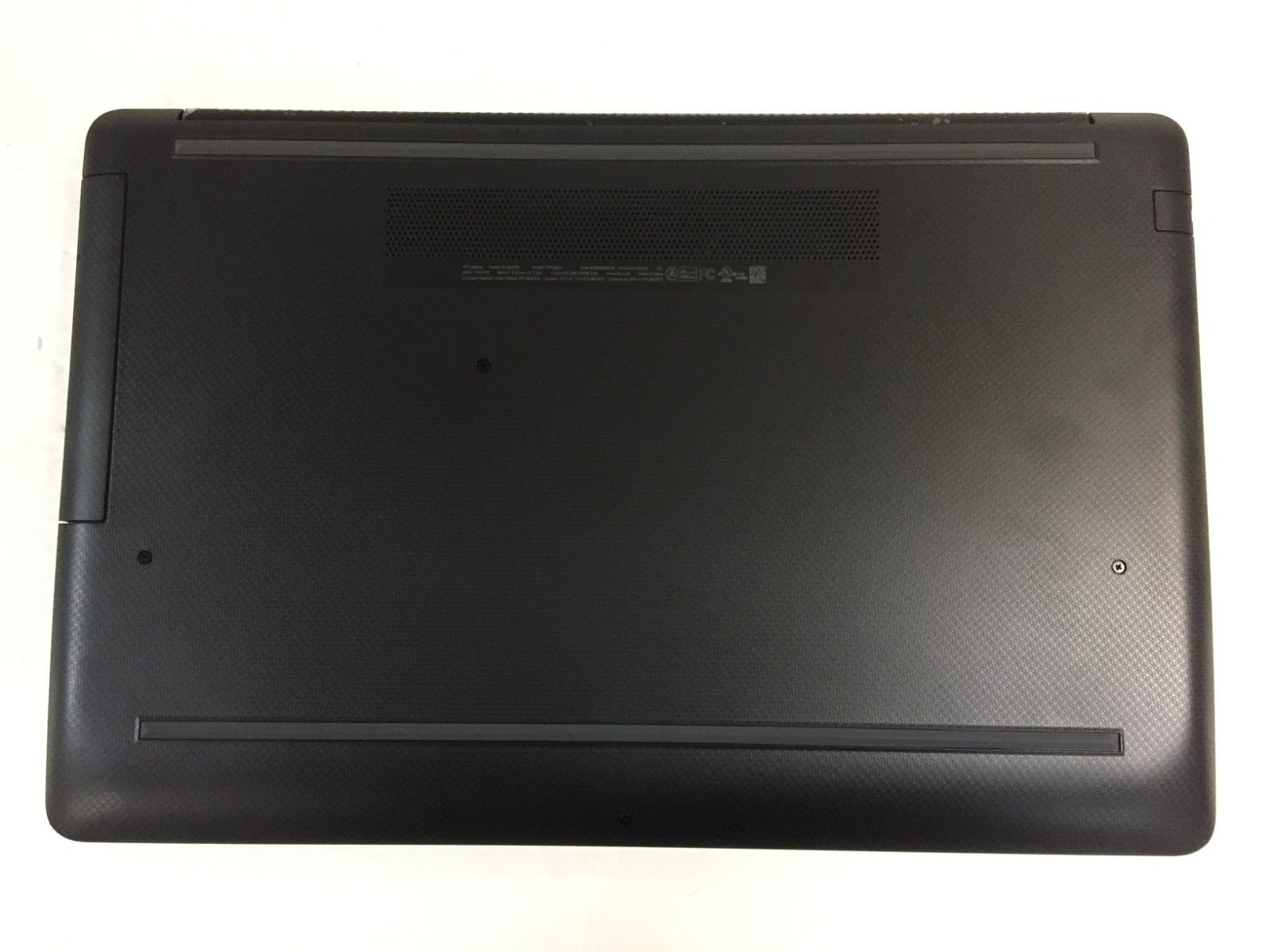 HP 17t-by200 7EF28AV 17.3″ Touch Laptop/Intel i7-10510U/8GB RAM/256GB SSD/Win10H