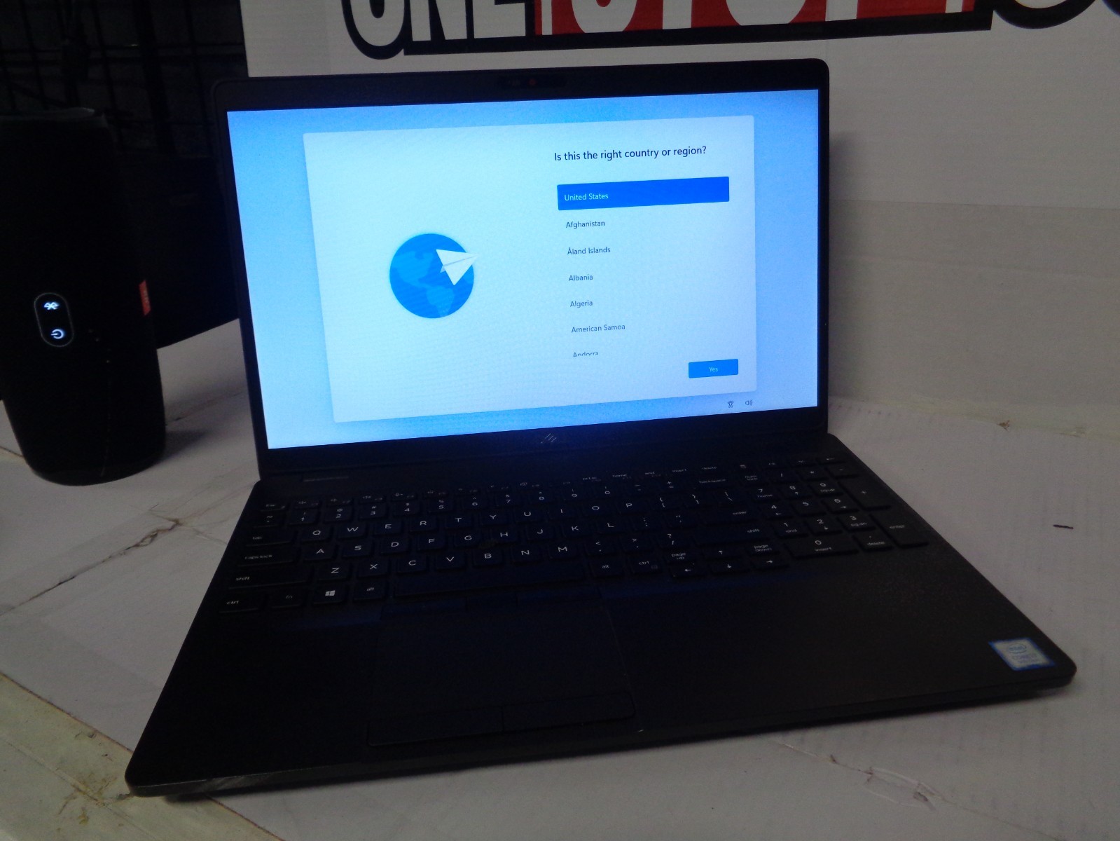 Dell Latitude 5501 15.6 inch (256GB, Intel Core i7 9th Gen., 2.60GHz, 16GB