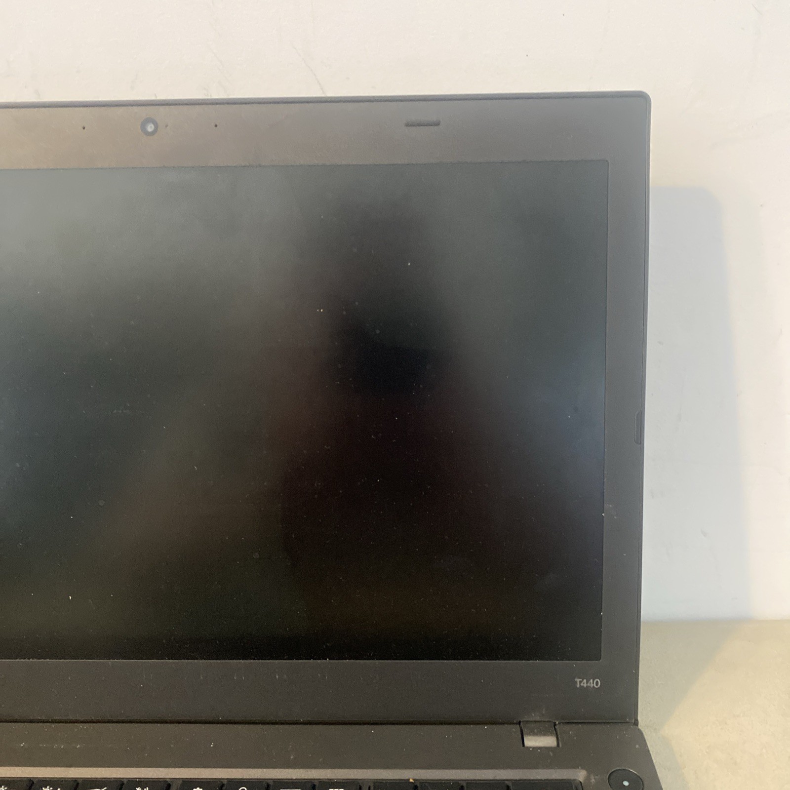 Lenovo ThinkPad T440 Intel Core i5-4300U 1.9GHz Broken Screen For Parts