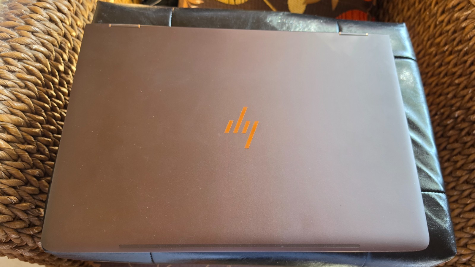 HP Spectre x360 15″ 2-in-1 4K Ultra HD Touch i7-7th Gen CPU Looks Brand New!