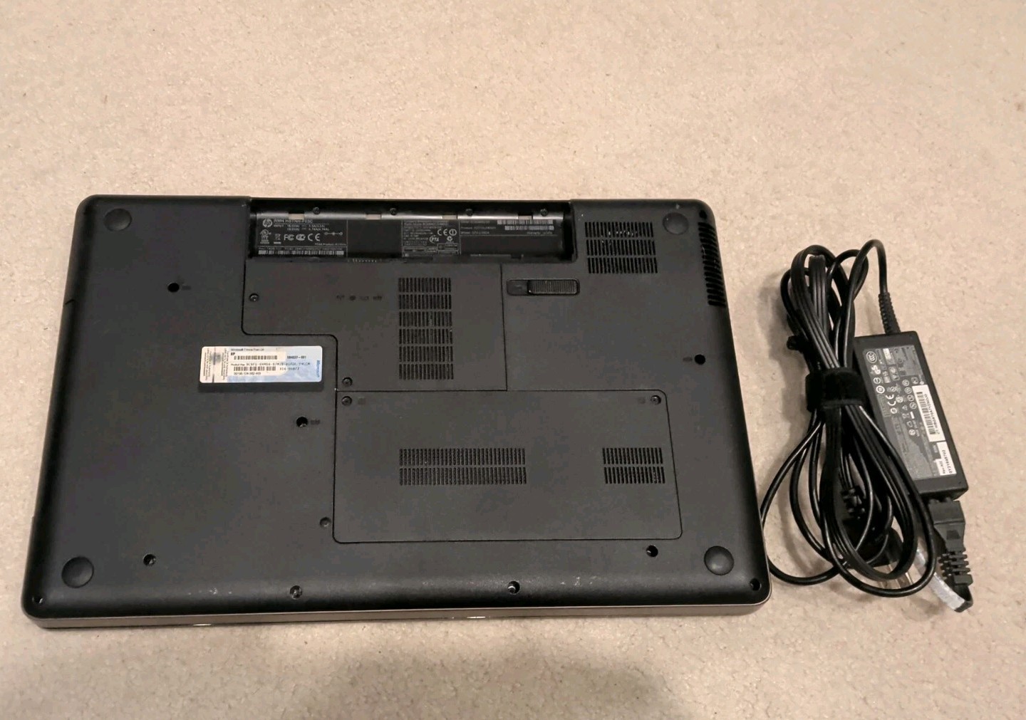 HP G72-C55DX Intel Pentium P6100 2GHz 4 GB – No HDD – No Battery