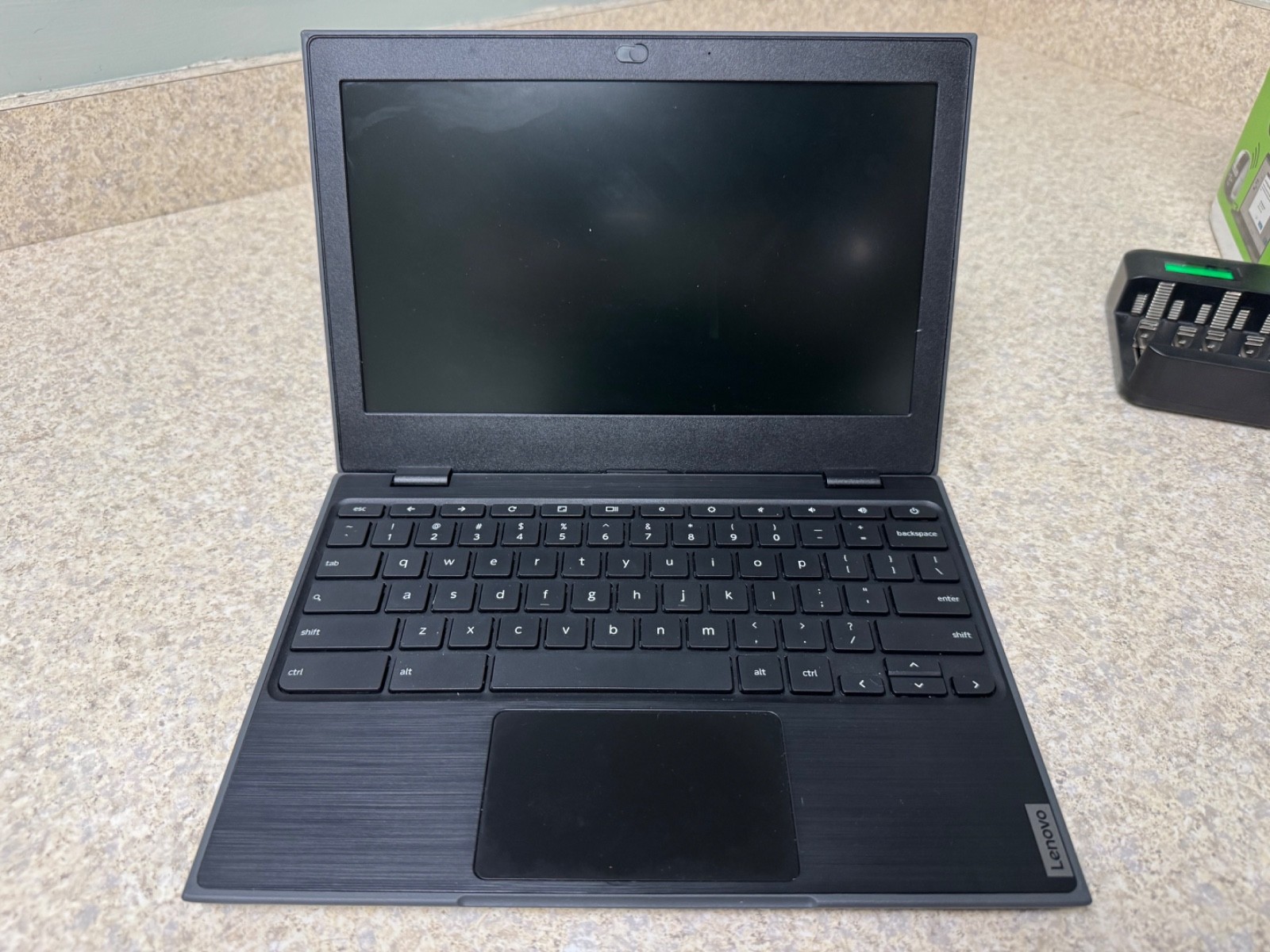 Lenovo 100E Chromebook 2nd Generation 81QB0000US 11.6in. MTK8173C 32GB SSD
