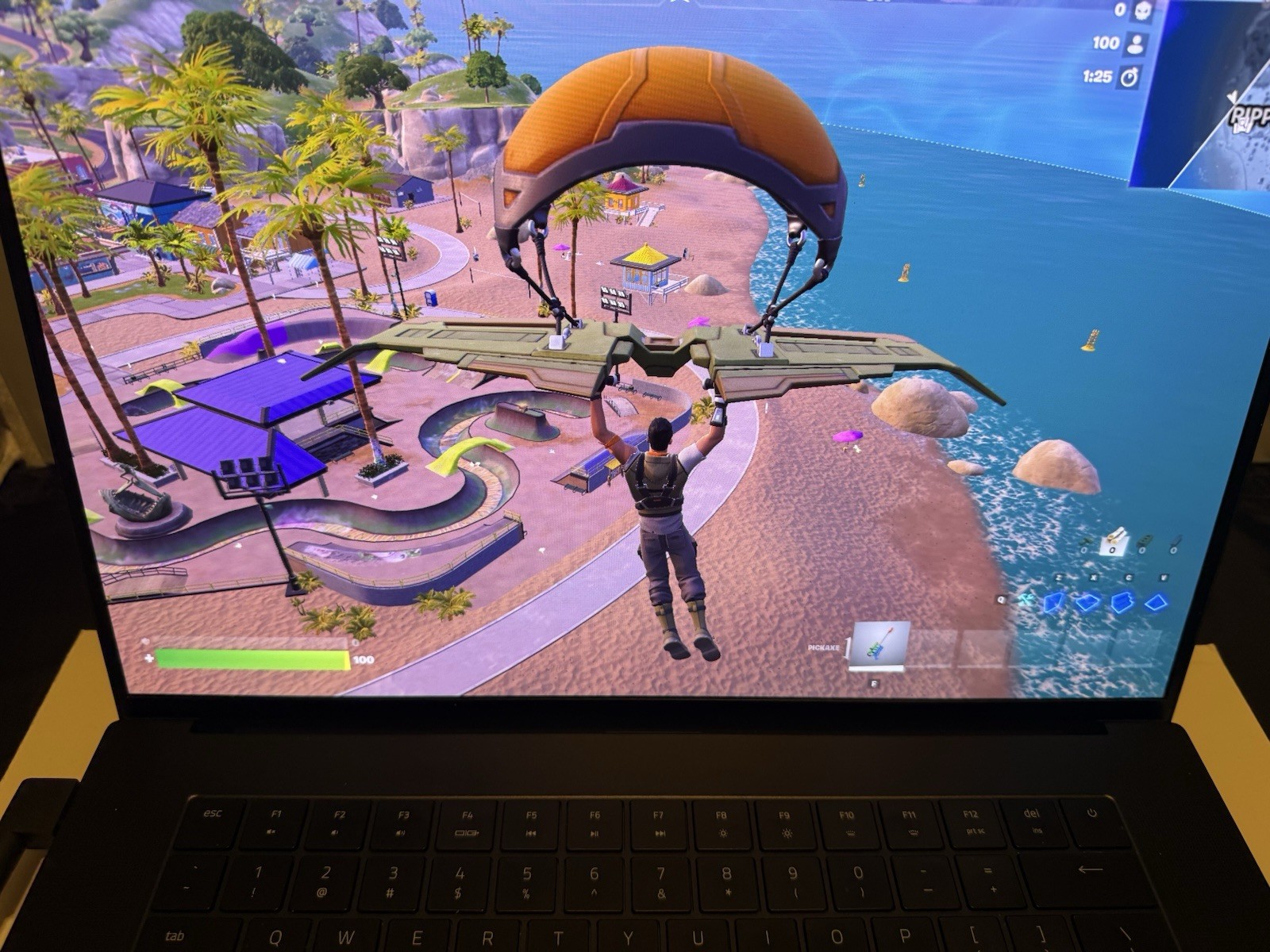 Razer Blade 16 OLED i9-14900HX, 32GB/2TB, RTX 4080, QHD+ 240Hz Gaming Laptop