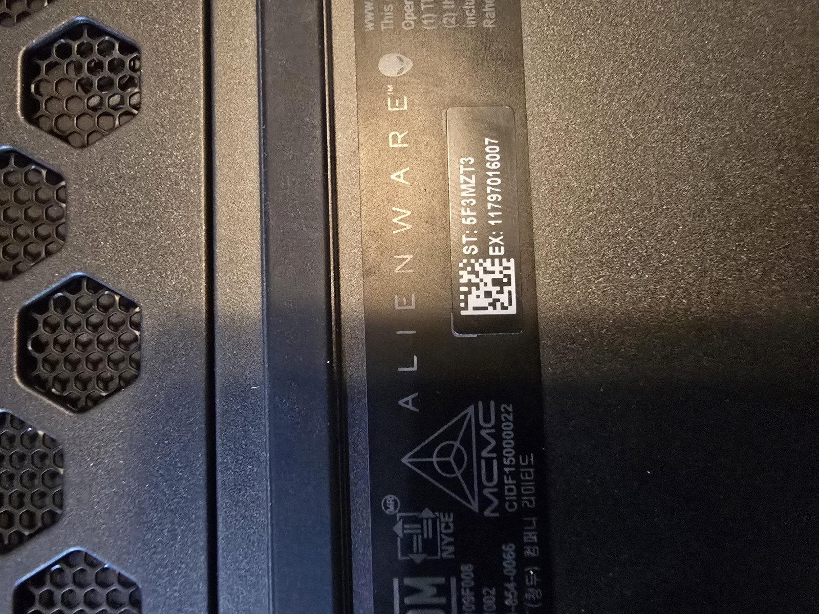 Alienware 15 Gaming Laptop 15″ Ryzen 7 6800H GPU 3070TI Win11 Black.
