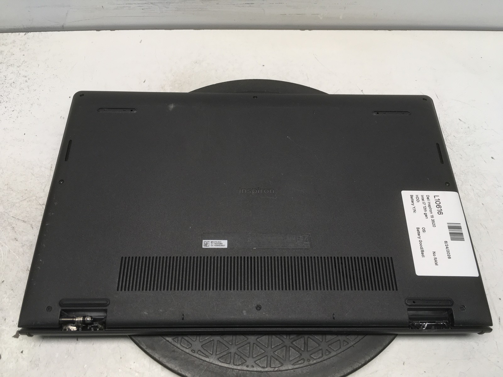 Dell Inspiron 15 3520 Intel Core i7-1255U No RAM NO HDD No Batt
