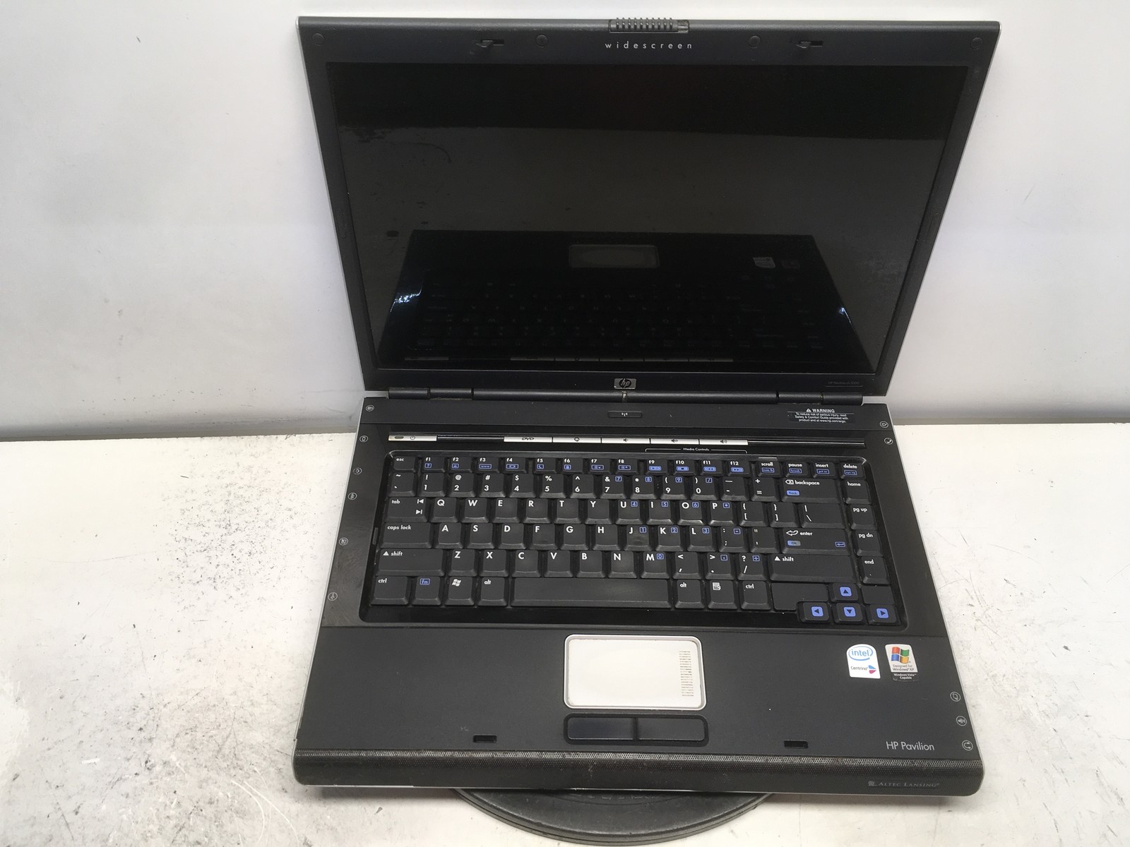 HP Pavilion DV5000 Intel Core 2 Duo T1350 1.86GHz 1 GB NO HDD No Batt