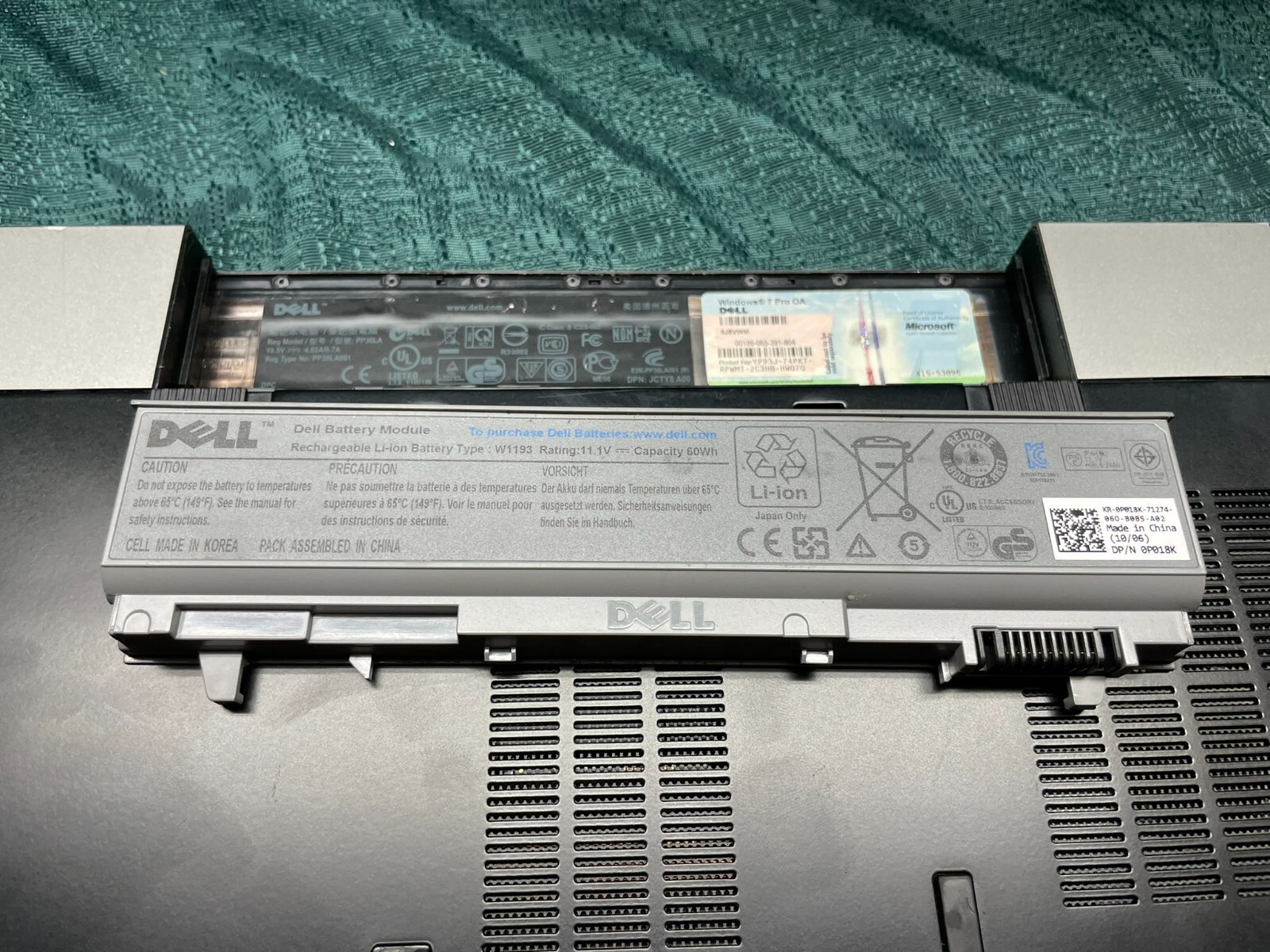 Dell Latitude E6510 i5-540M @2.53GHz 4GB RAM 15.6″ 250GB HDD w/ Power Adapter