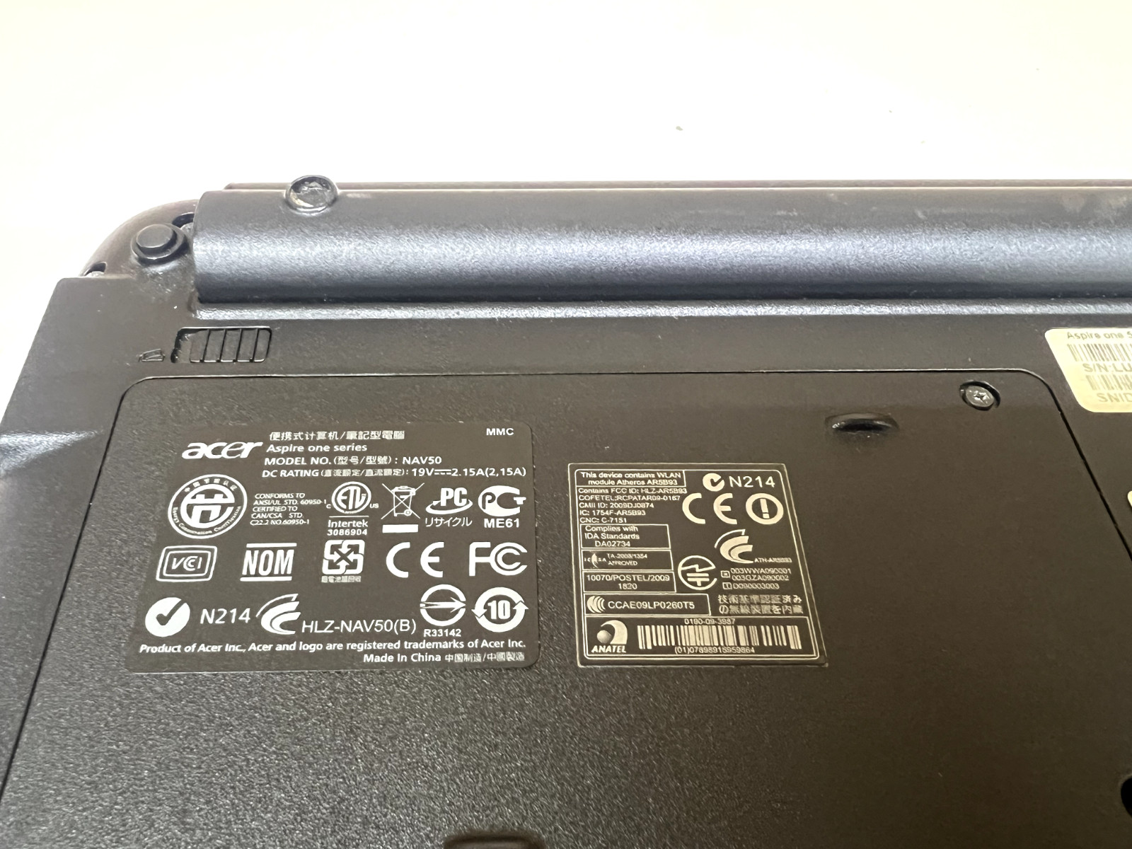 Acer AO532h Aspire One Mini Laptop Intel Atom N450 120GB SSD 1GB RAM For Repair