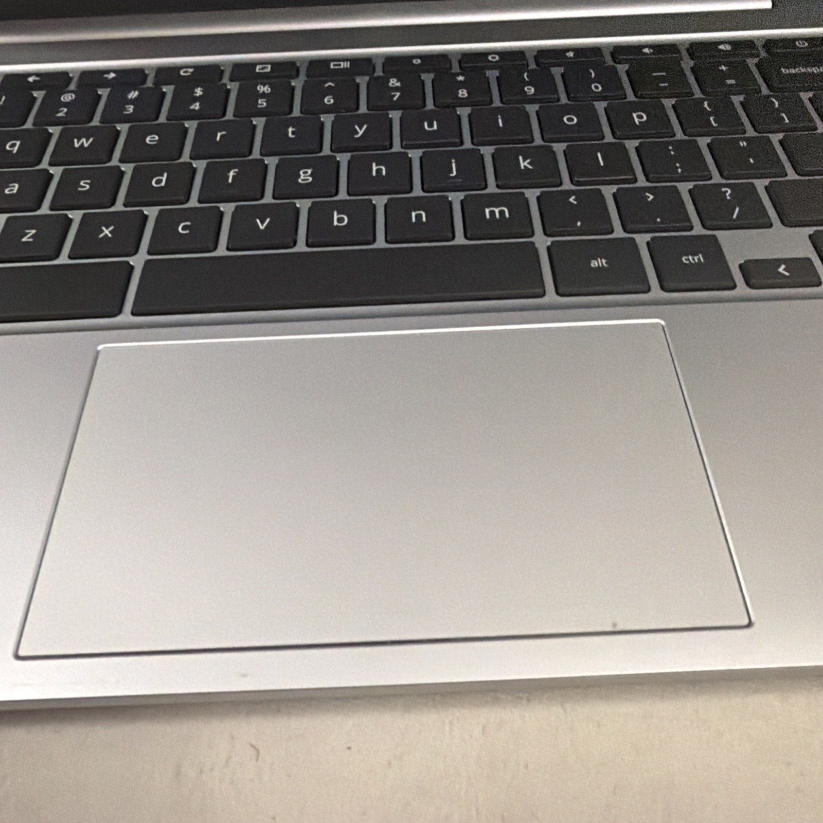HP Chromebook 14A-NA0061DX Sliver Notebook Laptop Silver 8621 Excellent