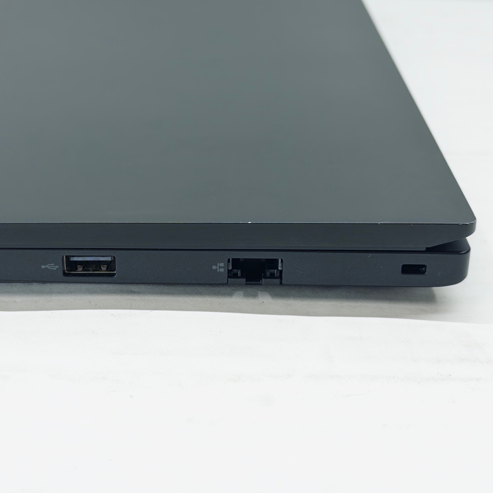 Lenovo ThinkPad E14 Gen 5 Laptop i5-1335U 16GB 512GB SSD Touch W11P READ DESC