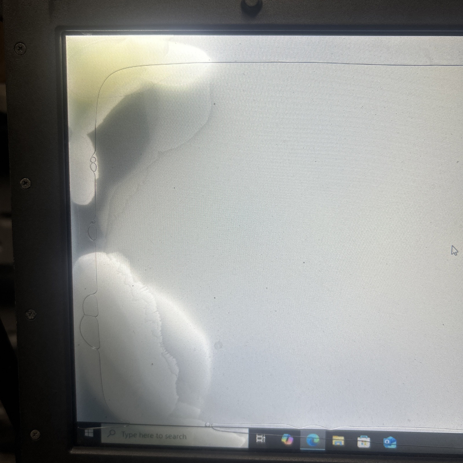 Dell Latitude E6420XFRCore i7,8gb RAM No HDD or caddy,screen/battery issue