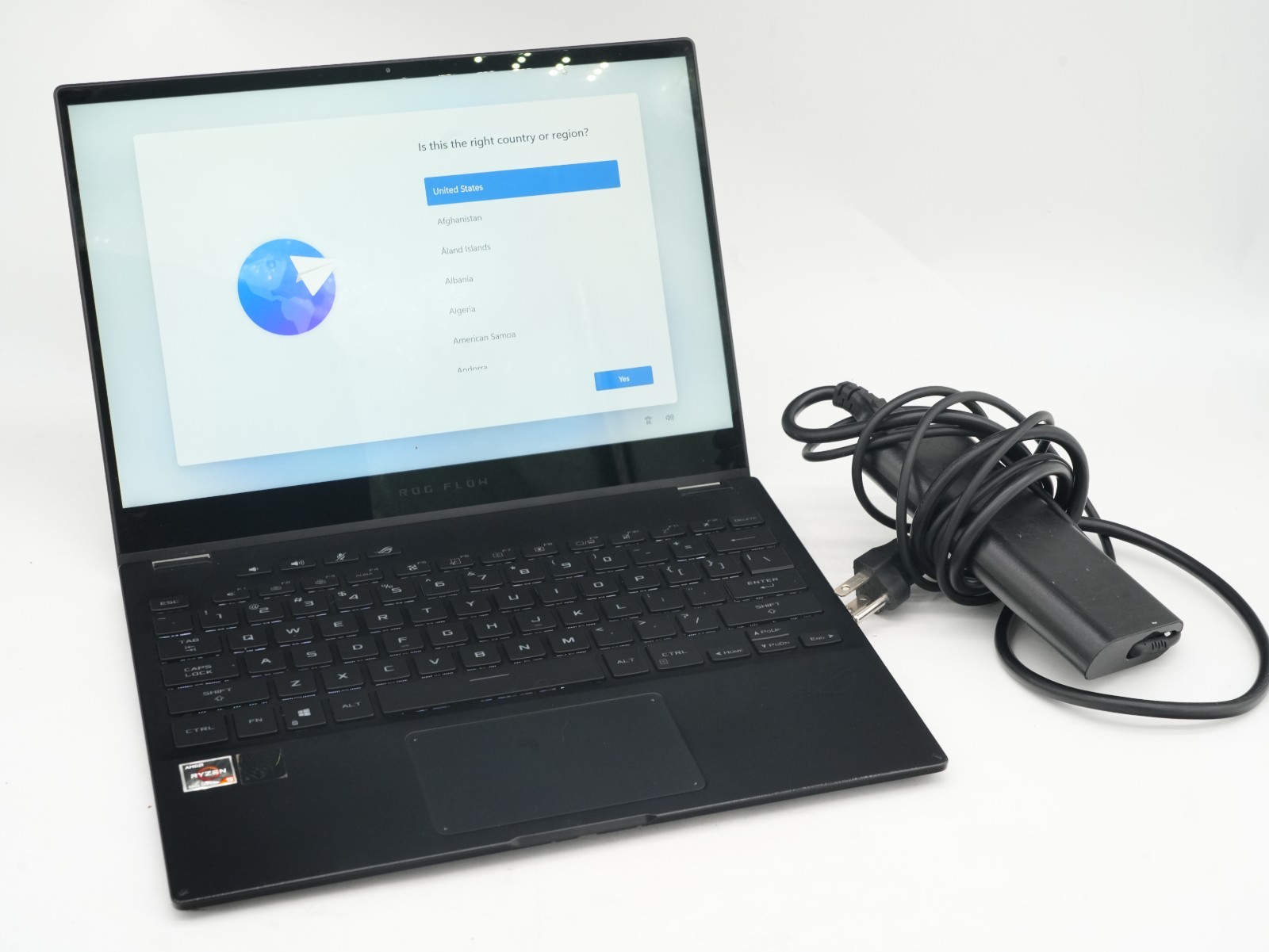 ROG Flow X13 Gaming Laptop NVIDIA GeForce RTX 3050 Ti, AMD Ryzen 9 5900HS, 1TB