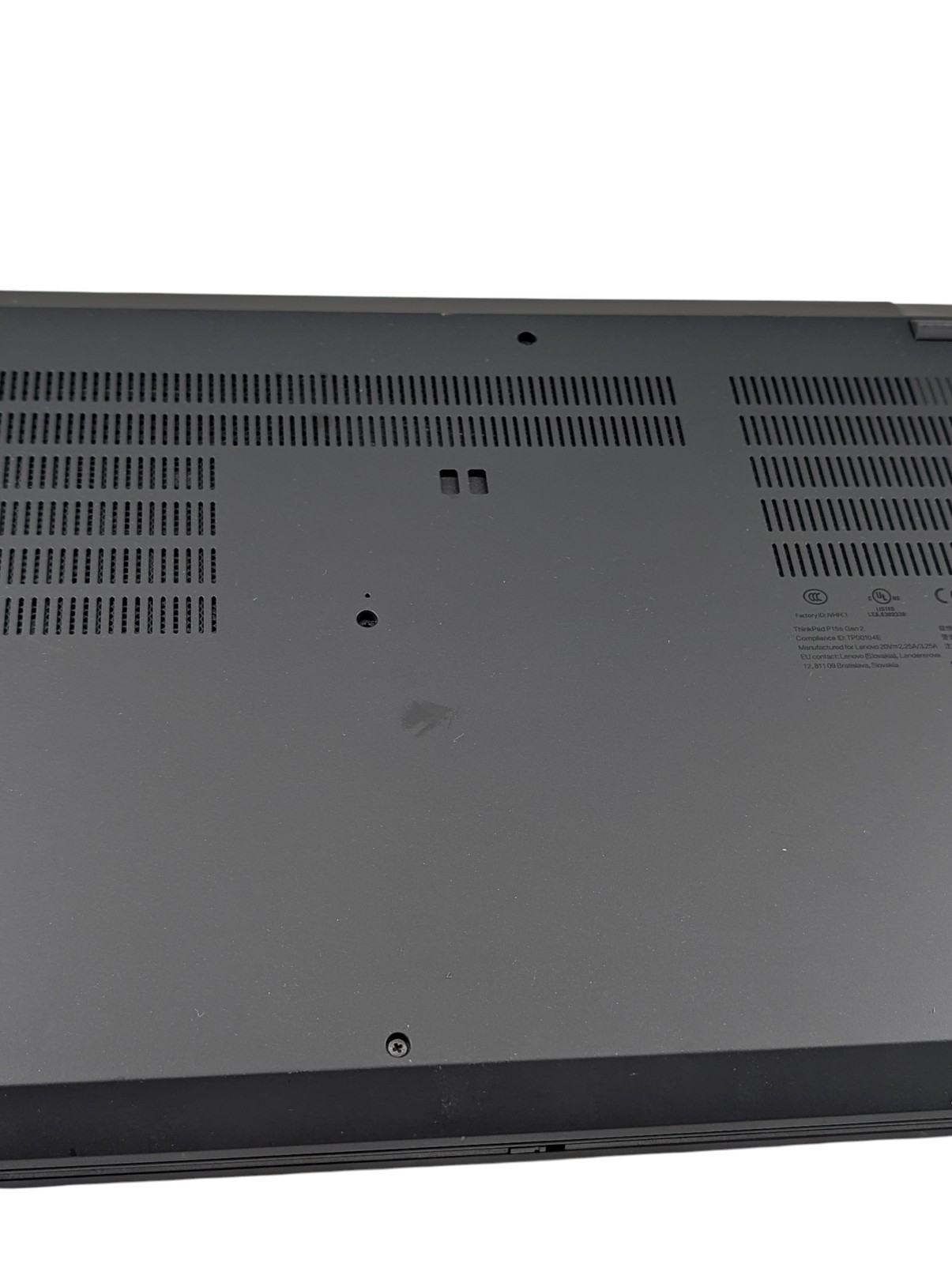 Lenovo ThinkPad P15s Gen 2i i7 3.00Ghz 16GB RAM 256GB SSD – Grade D