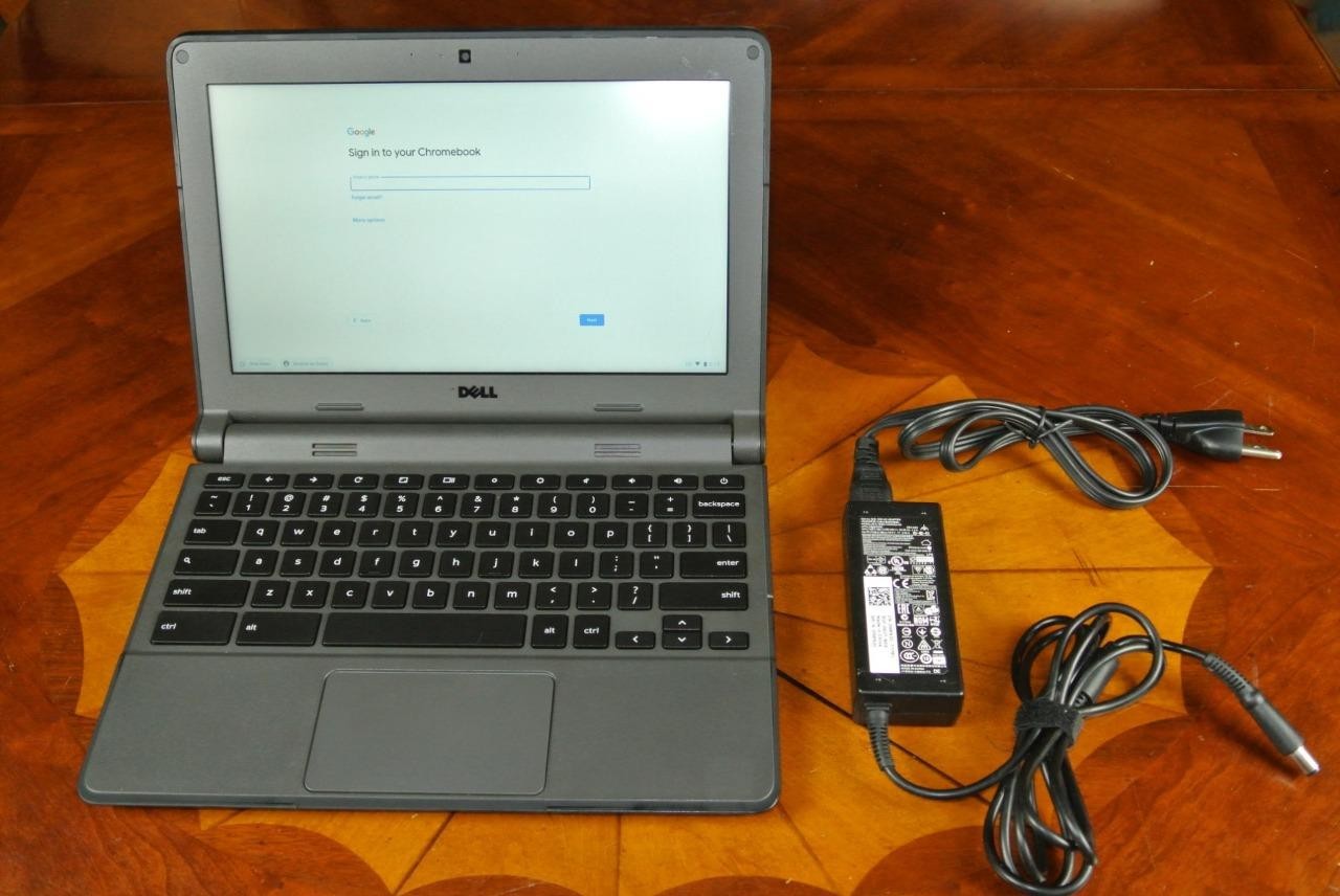 Dell Chromebook Computer Celeron-N2840 2.16 GHZ 4GB Ram 16GB SSD Hard Drive