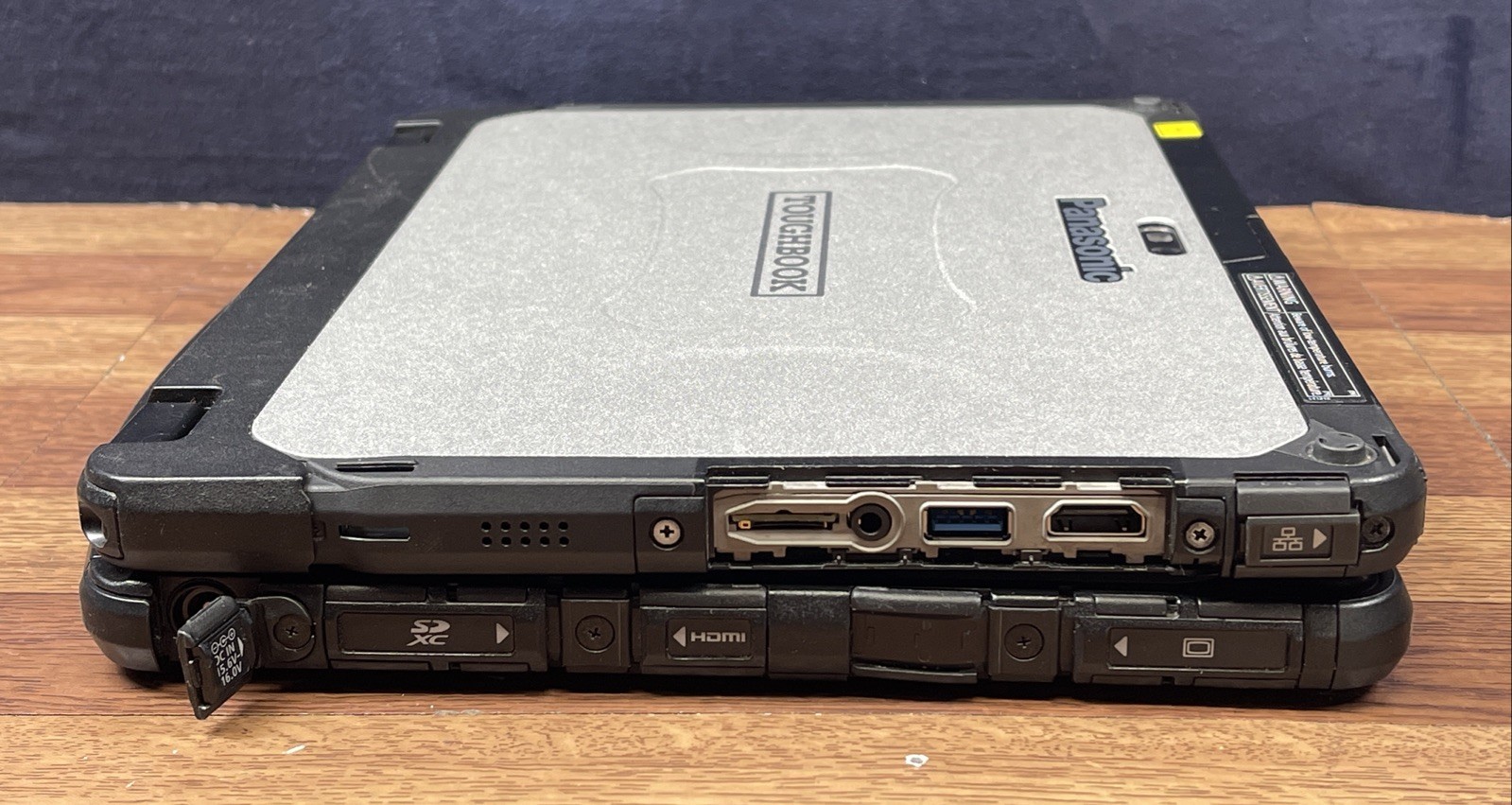 Panasonic Toughbook CF-20 Core i5-7Y57 3.30 GHz 16GB RAM 256GB SSD NO OS