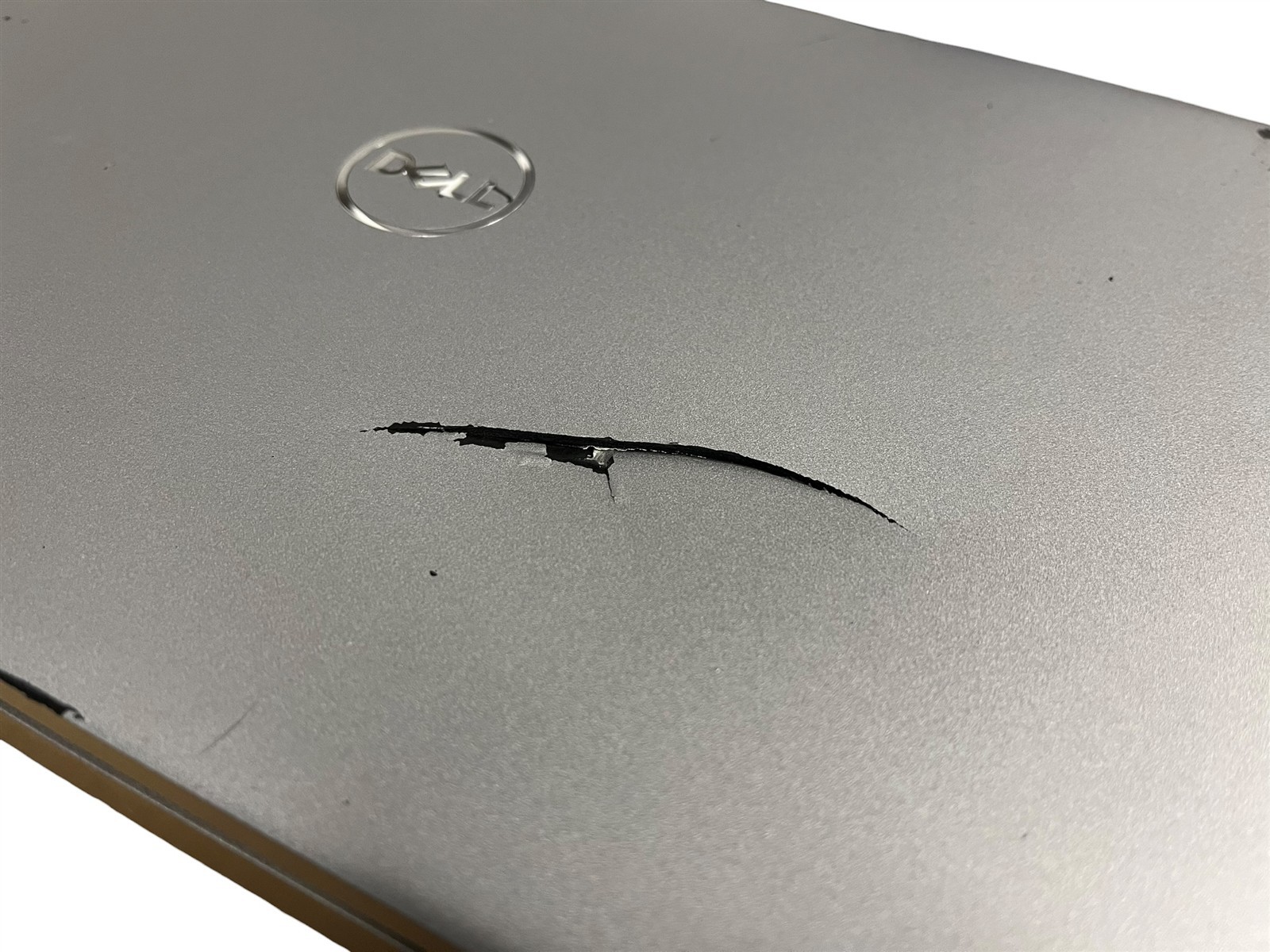 Dell Latitude 5410 i7-10610U 1.80GHz 14″ Laptop – NO RAM/NO DRIVE, BIOS LOCKED