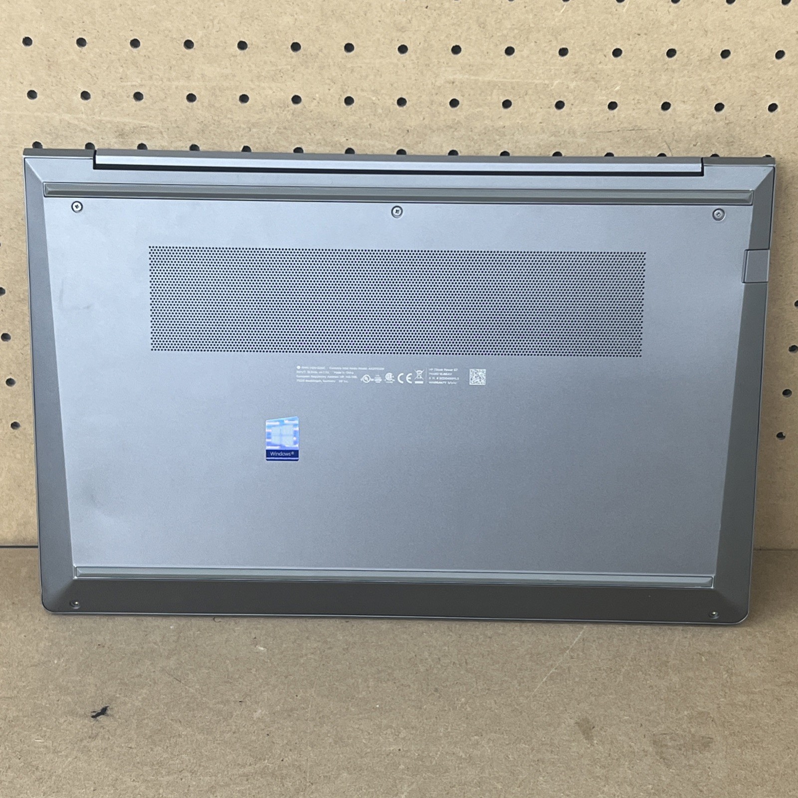 HP ZBook Power G7 i7-10850H 8GB Ram Quadro T1000 – Fair *No SSD/OS, Bad Batt*