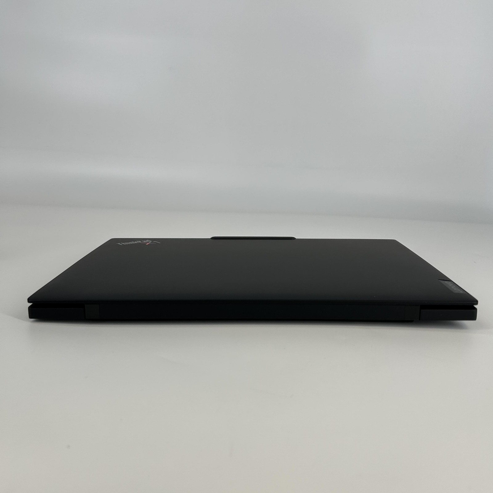 Lenovo ThinkPad X1 Carbon Gen 12 14 FHD+ 1.7 GHz Ultra 7 155U 32GB 512GB SSD