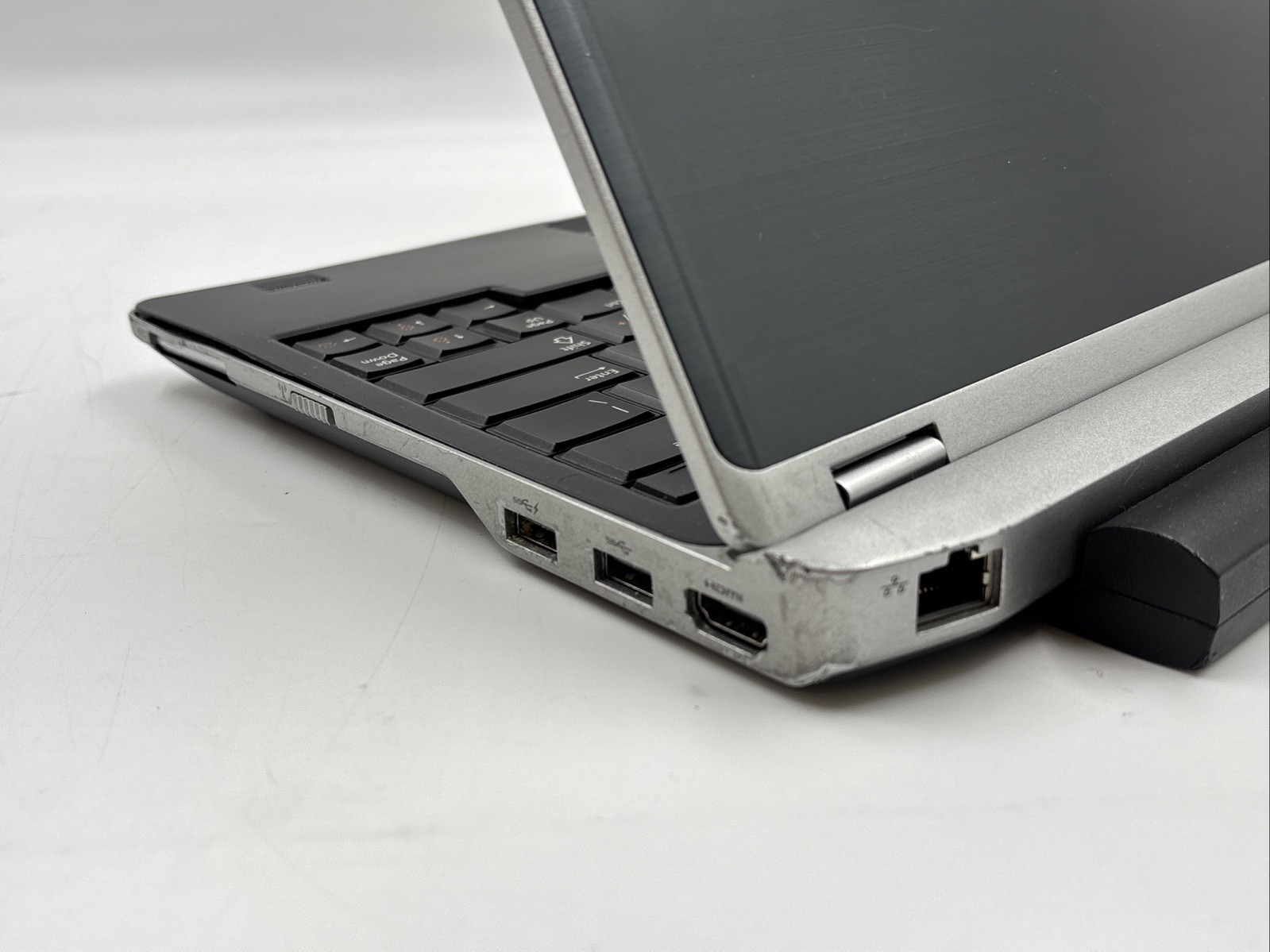 Dell Latitude E6230 i5 4GB RAM For Parts/Not Working