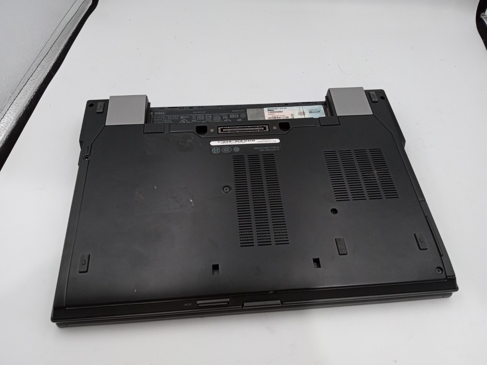 Dell Latitude e6410 14″ Laptop Intel Core i5 4GB 500GB WinXP – NO BATTERY -RR