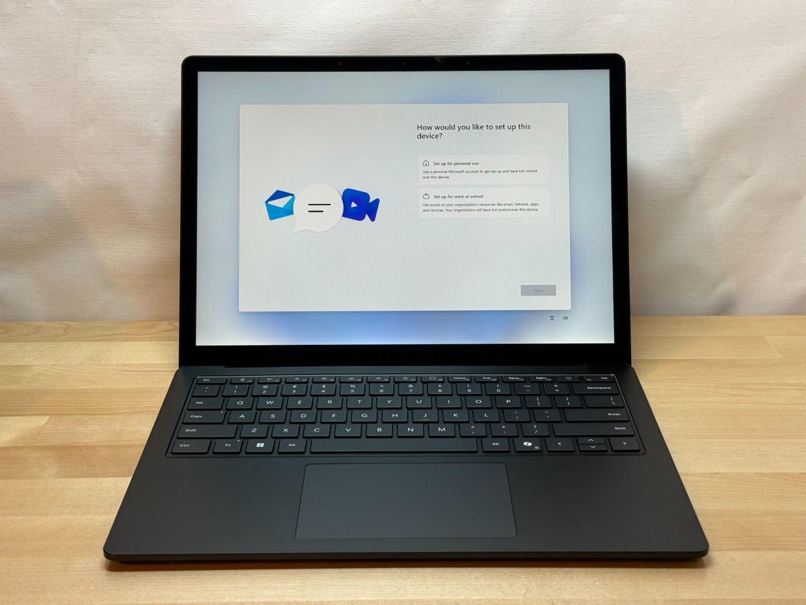Microsoft Surface Laptop 6 13.5″ U5-135H 16GB 256GB Black ZJQ-00001