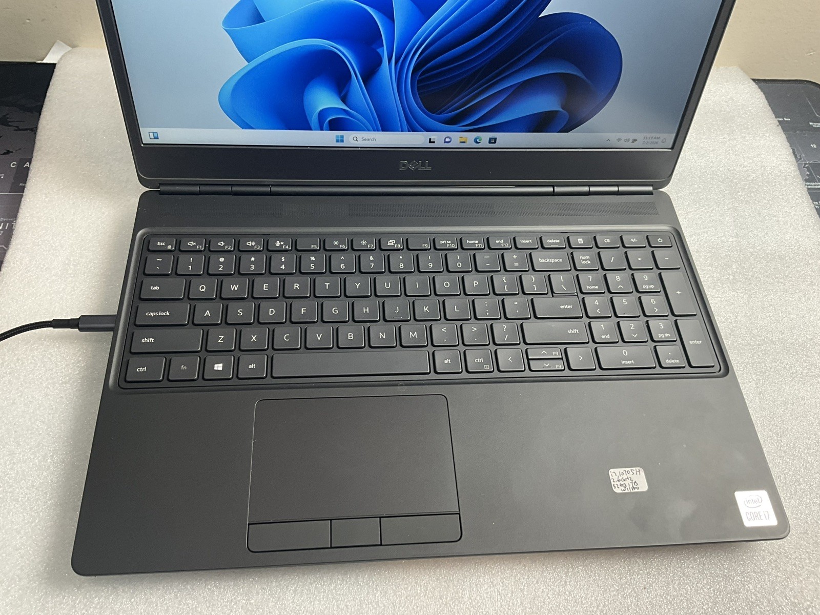 Dell Precision 7550 Laptop i7 10750H 2.6GHZ 15.6″ FHD 32GB 1TB NVMe Windows 11pr