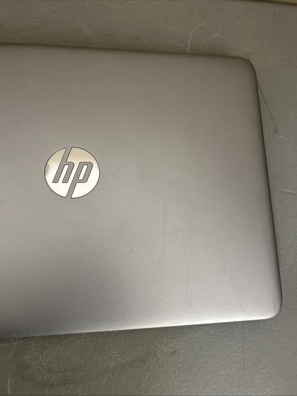 HP EliteBook 840 G4 14″ Core i5 8GB RAM, 256 GB SSD Window 11
