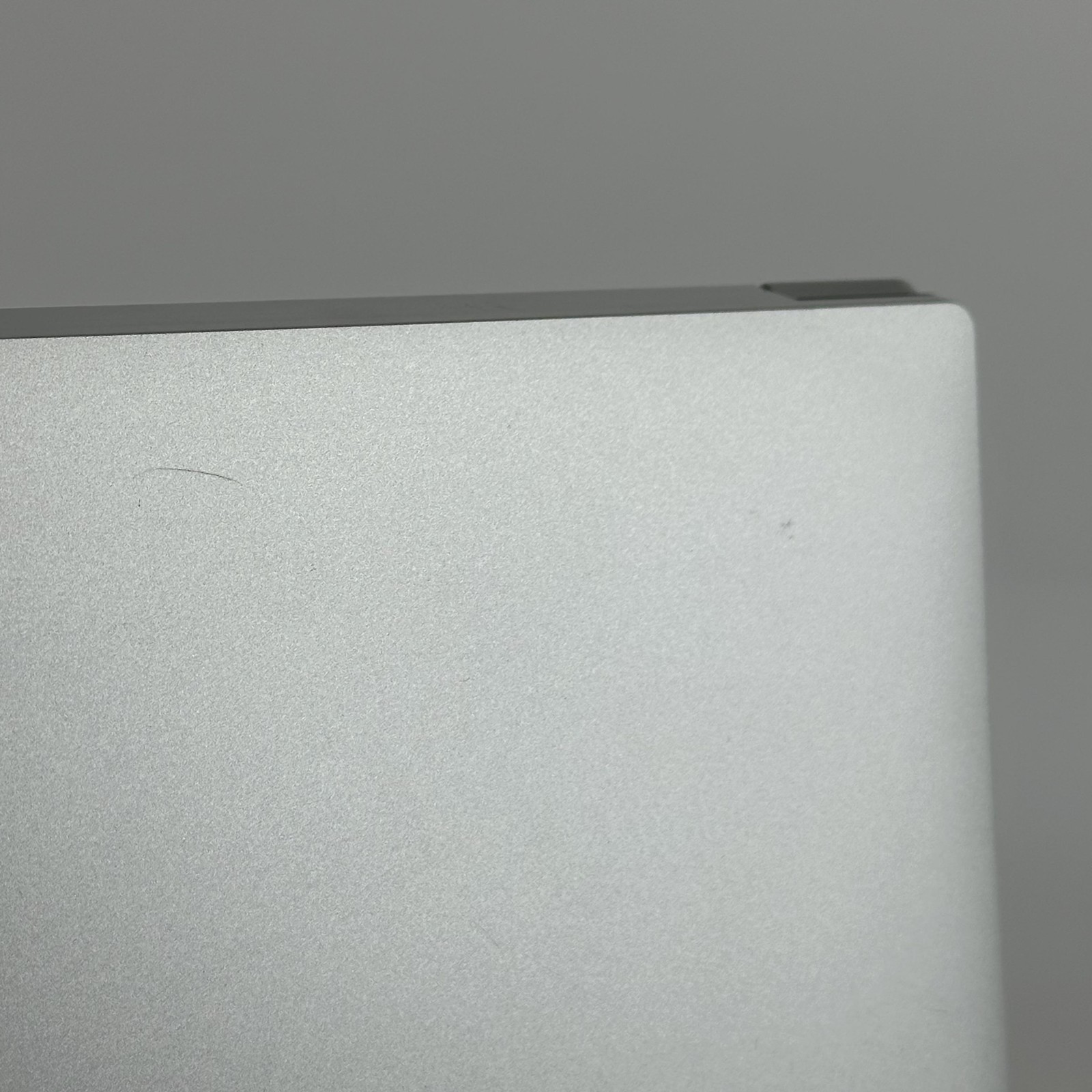 Dell XPS 15 9520 FHD+ 2.3 GHz i7-12700H 16GB 512GB SSD NVIDIA RTX 3050 Good