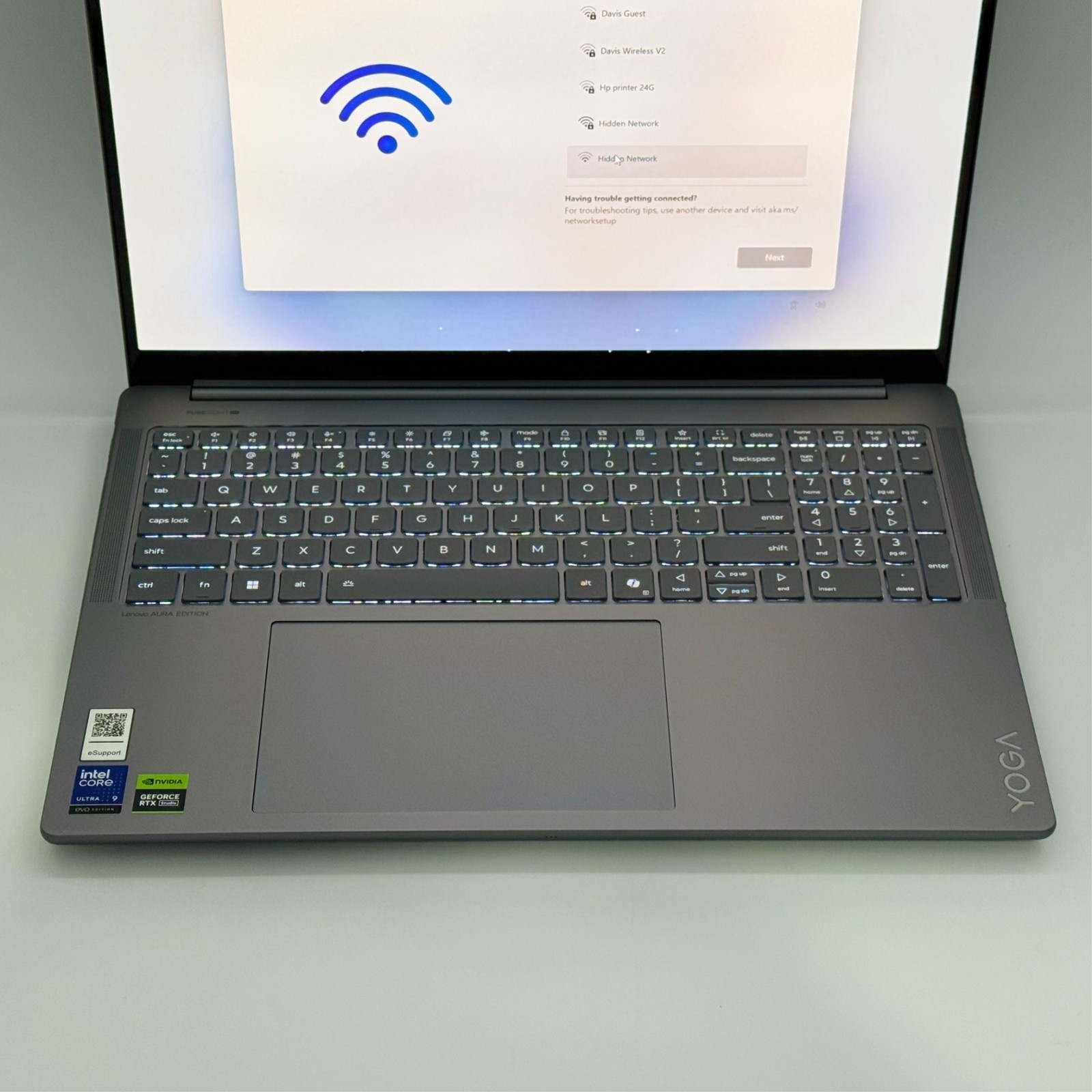 Lenovo Yoga Pro 9i 16″ 2.8K OLED Touch Ultra 9 285H RTX 5050 32GB 1TB Luna Grey