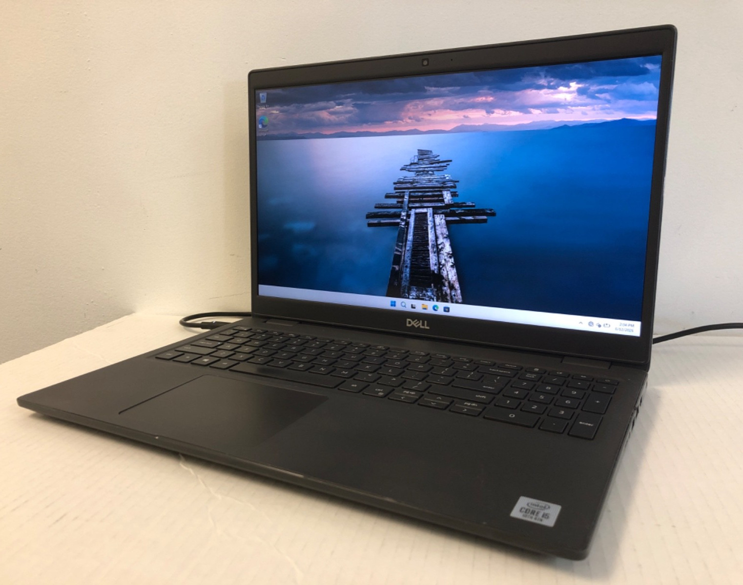 Dell Latitude 3510 Laptop / i5-10210U CPU / 8Gb DDR4 RAM / 256Gb NVMe SSD W11p