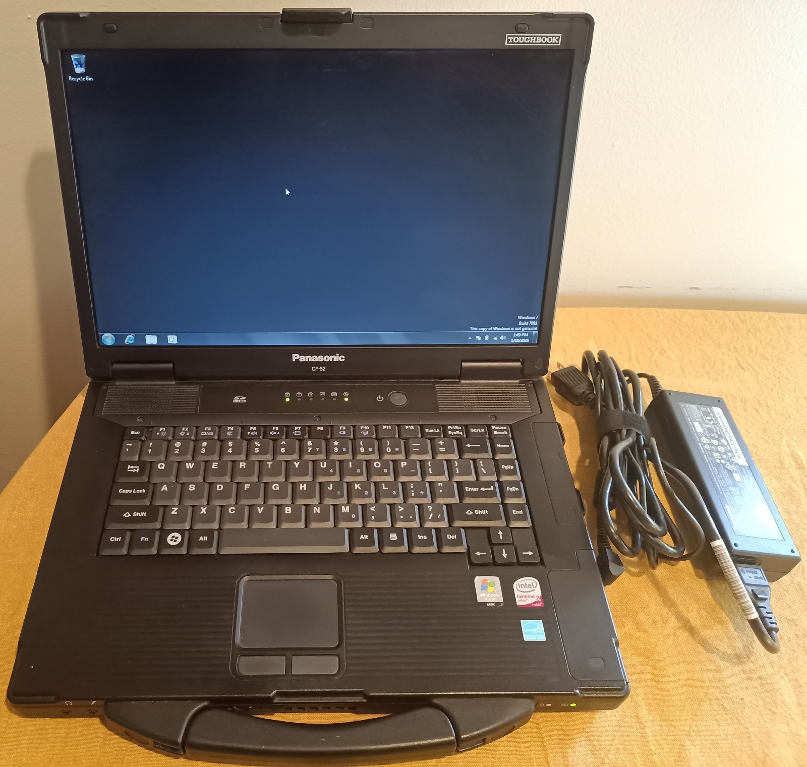 Panasonic ToughBook CF-52 Intel Core 2 Duo 2.26GHz 2GB RAM 256GB SSD 15.4″