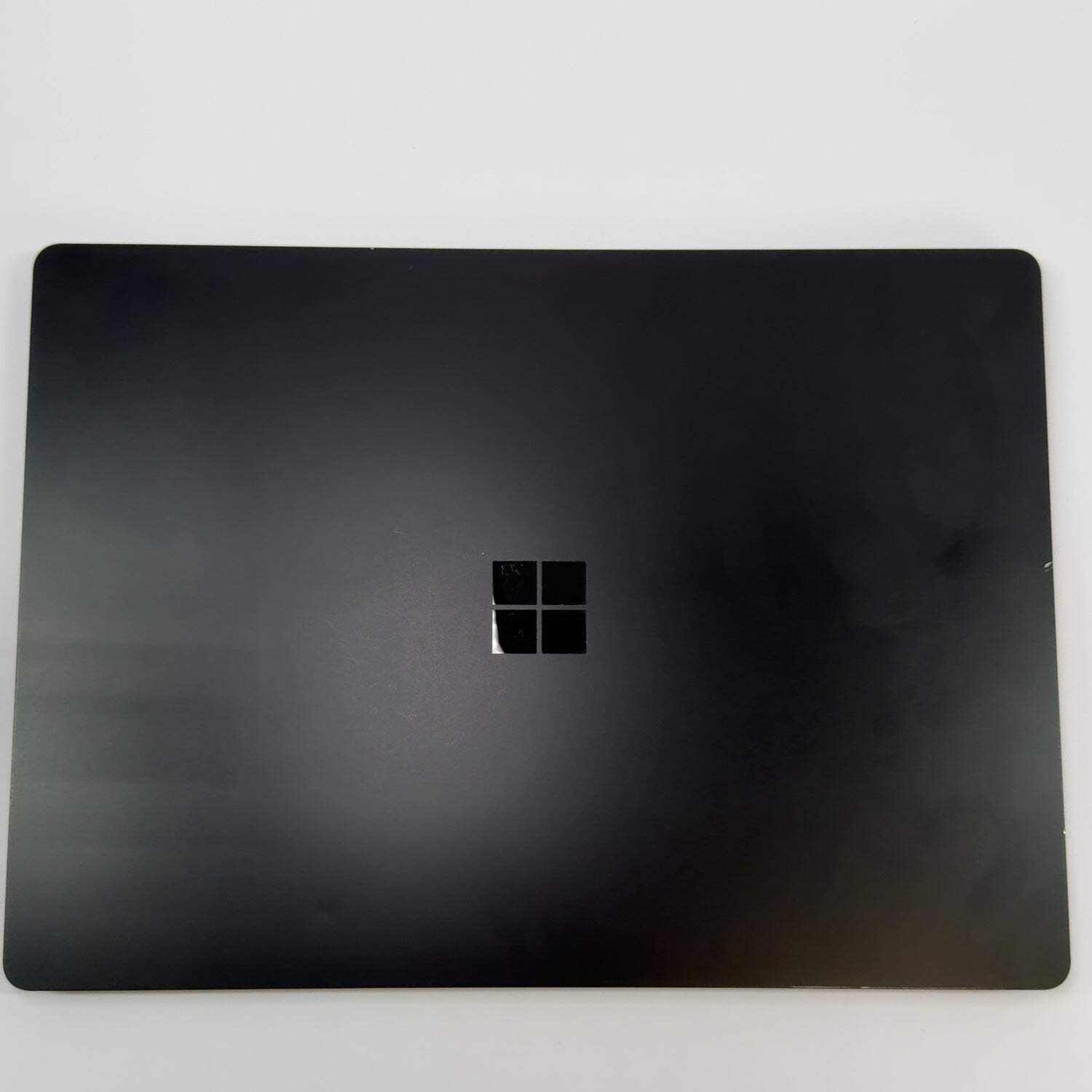 Microsoft Surface Laptop 4 1951 13.5″ i7-1185G7 3.0GHz 16GB RAM 256GB SSD