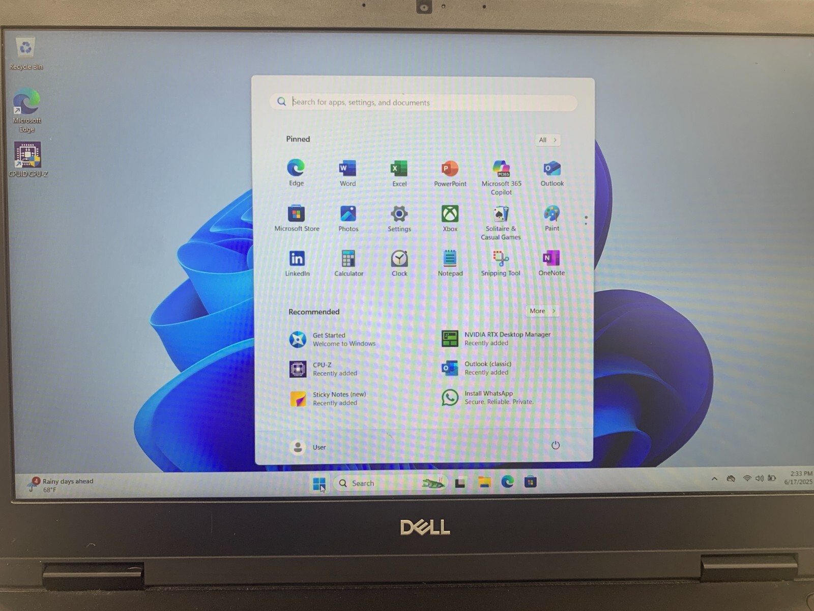 Dell Precision 7530 Laptop Intel i7-8750H 2.2GHz 32GB RAM 256GB NVIDIA P1000