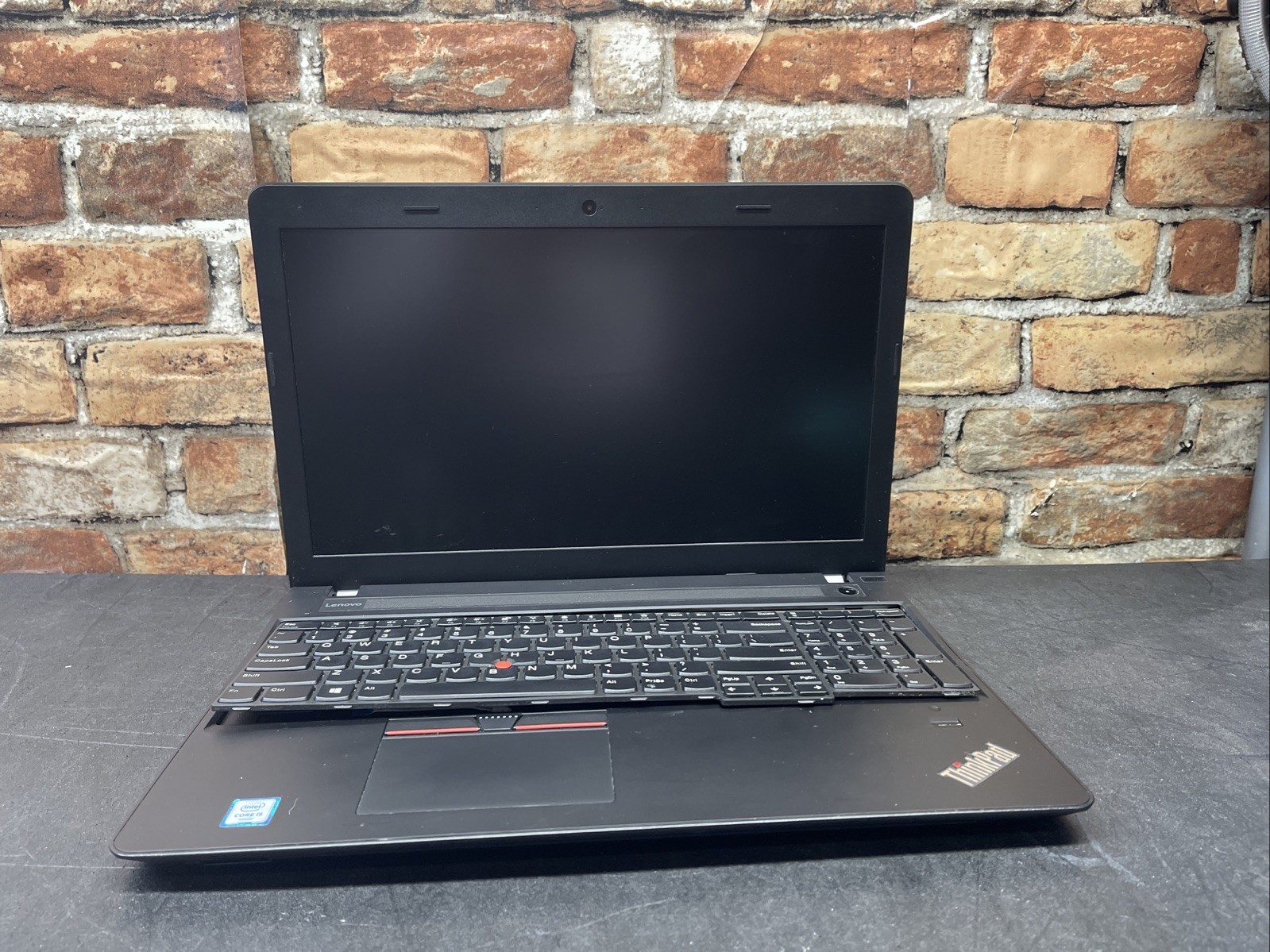 LENOVO THINKPAD E570 Tested LCD Screen W/Chassis&Battery-No Motherboard