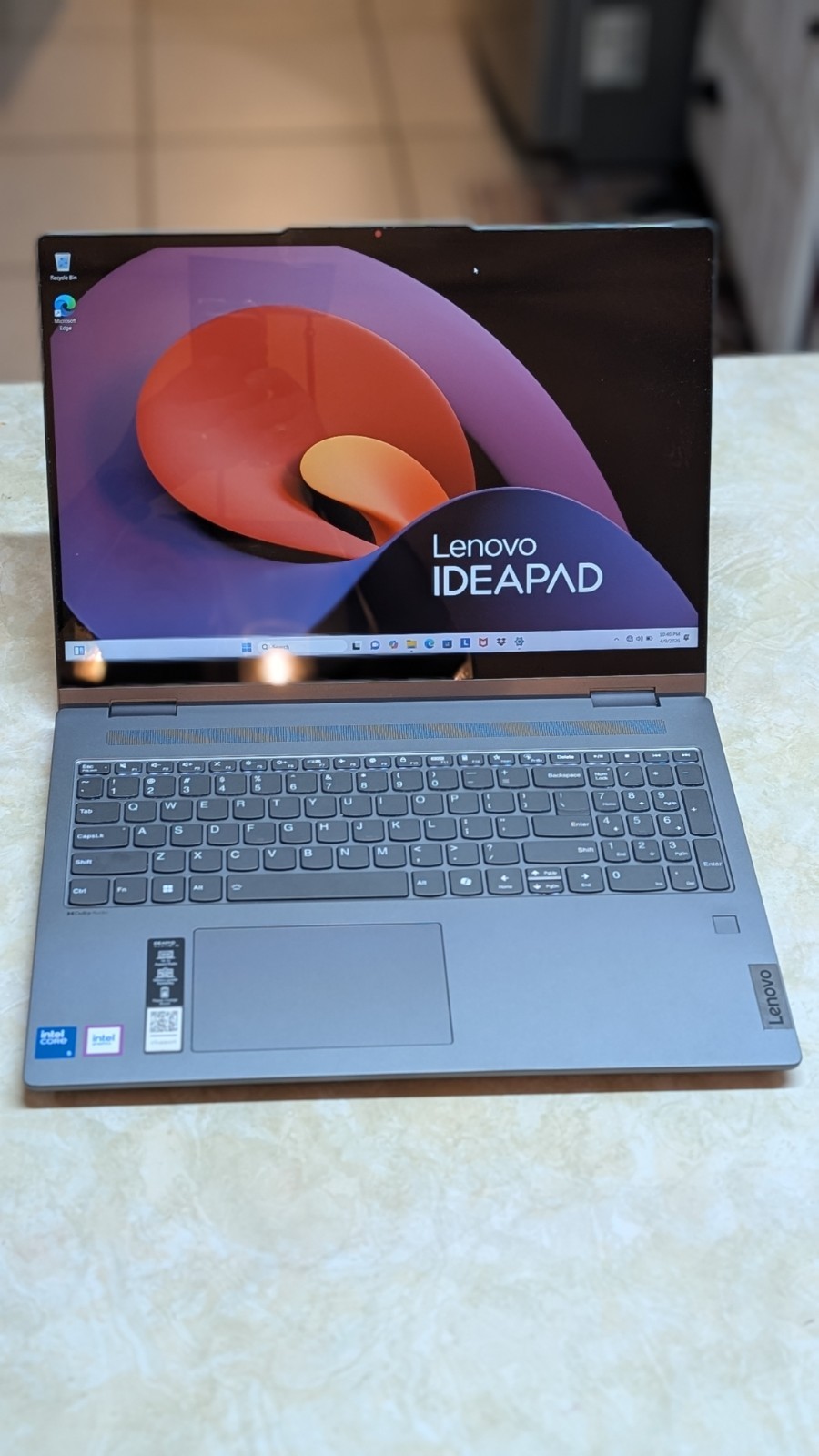 Lenovo IdeaPad 5 2-in-1 16IRU9 16″ Core 5 120U 1.4GHz 16GB RAM 512GB SSD