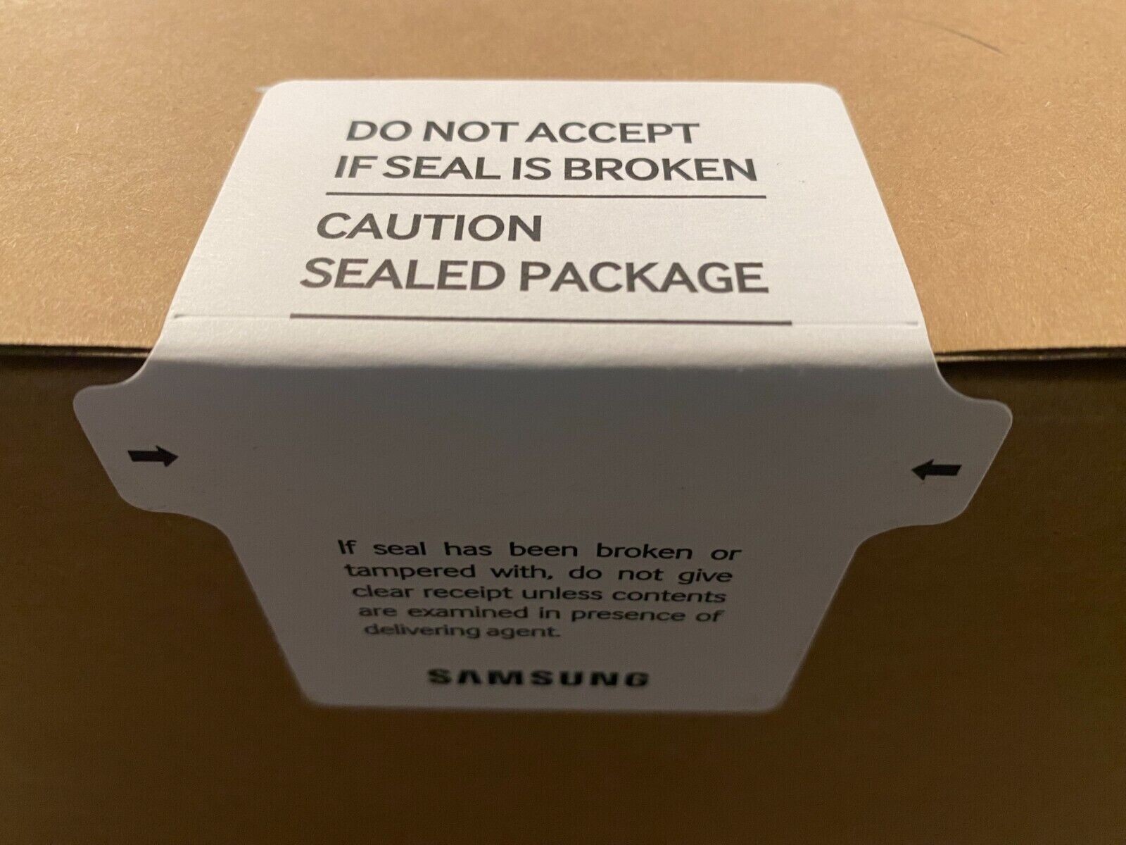 Samsung Galaxy Book3 15.6″ 512GB SSD i7 13th Gen. 5.00 GHz, 16GB NP750XFG-KB2US