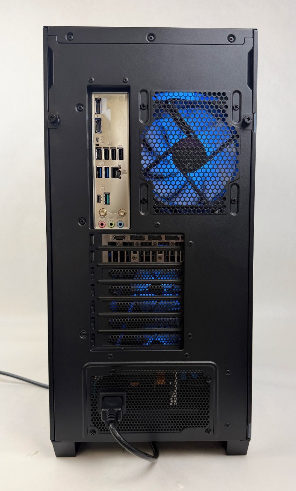 ASUS ROG GM700 58L Gaming Desktop Ryzen 7 8700F 32GB 1TB RTX 5060 W11H