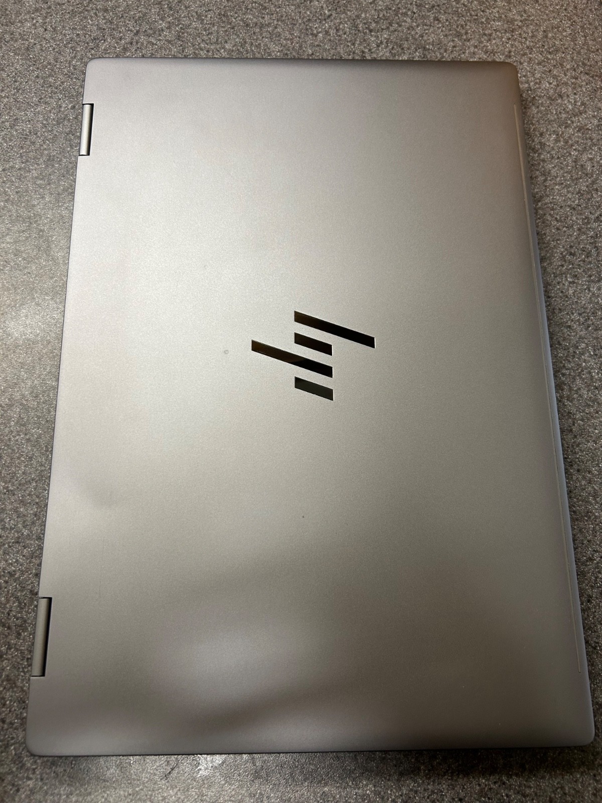 HP Envy x360 15.6″ (AMD Ryzen 7 5700U, 1.80GHz, 16GB RAM, 1TB SSD) Laptop -…