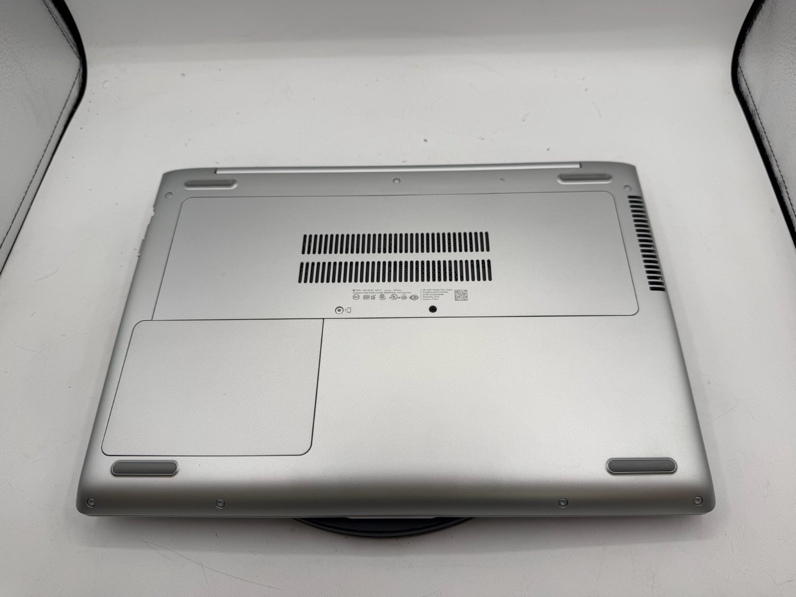 HP MT21 Mobile Thin Client-Celeron 3865U@1.8GHz 4GB DDR4 Ram 128GB SSD No OS (49