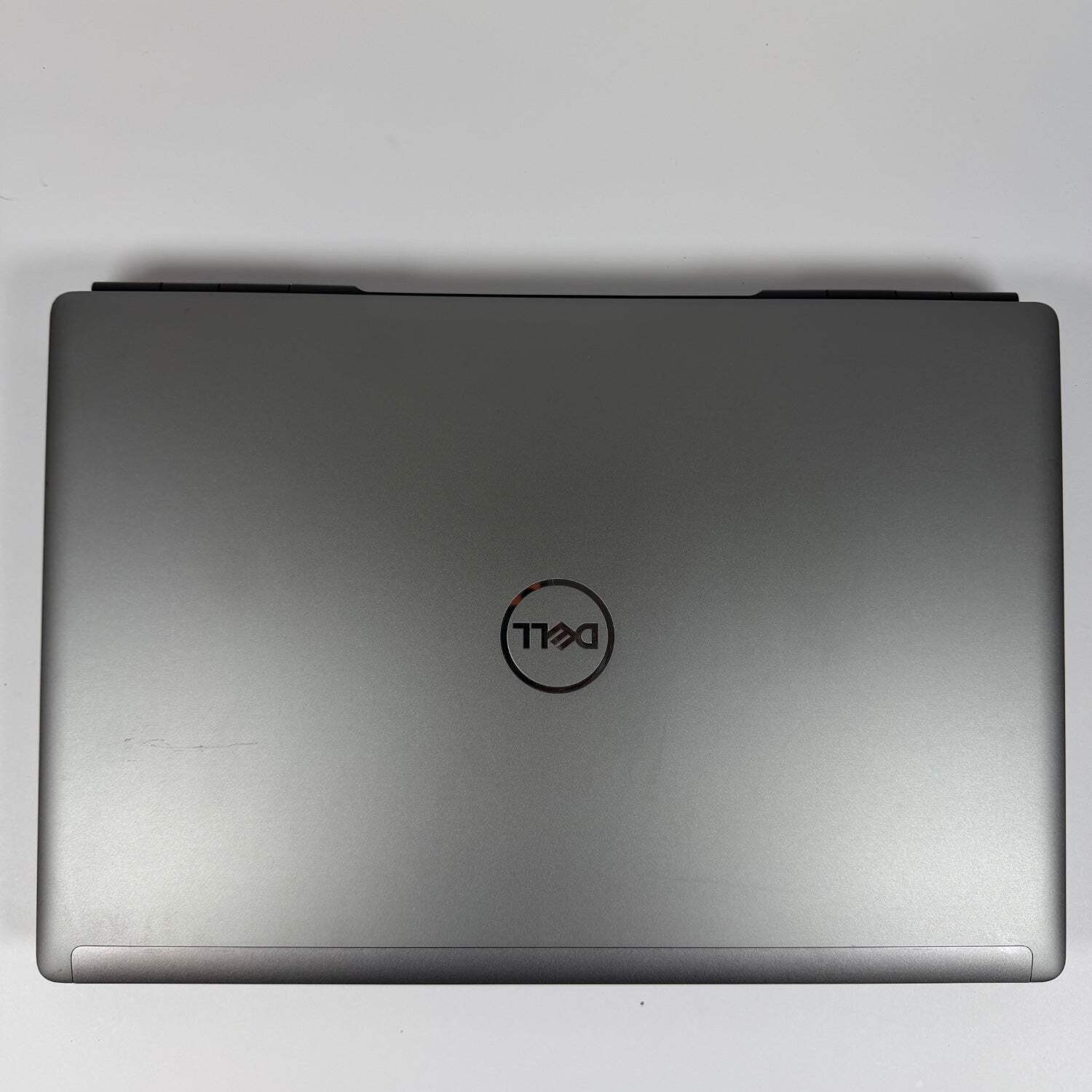 Dell Precision 7750 17.3″ i7-1750h 2.6GHz 16GB RAM 256GB SSD