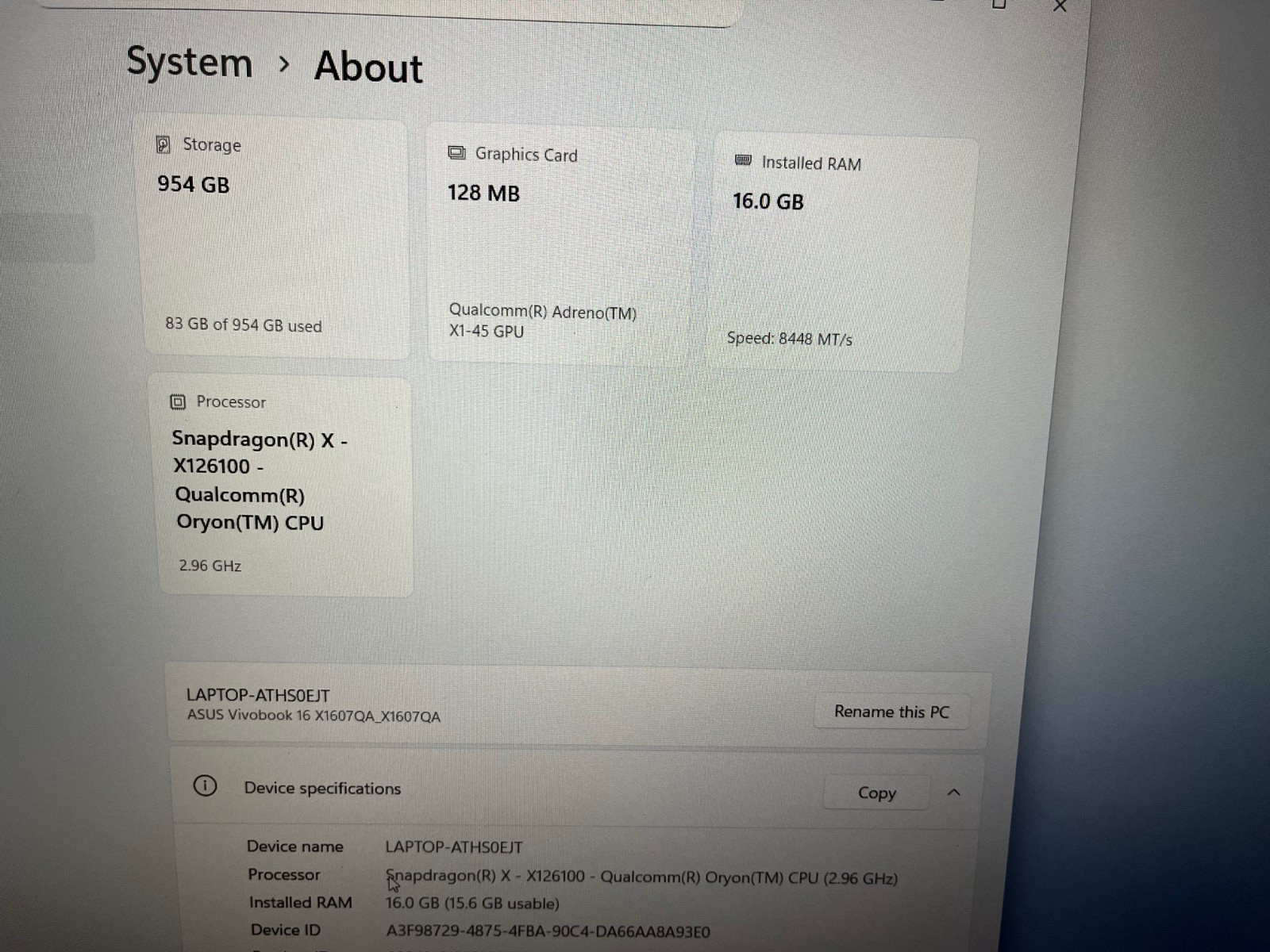 ASUS Vivobook 16″ Copilot+ PC Snapdragon X126100 16GB 1TB X1607QA-IS56 Silver