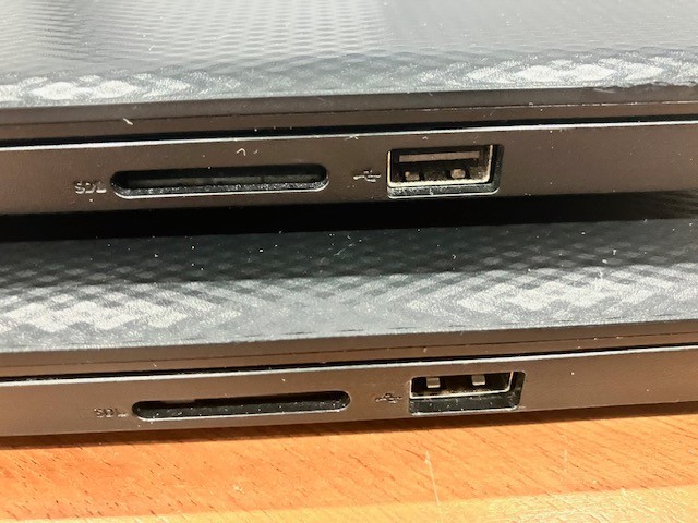 (LOT of 2)Dell Inspiron 15.6″ 359l i7-10265G7 8GB RAM 256GB SSD Win 11 Pro TOUCH
